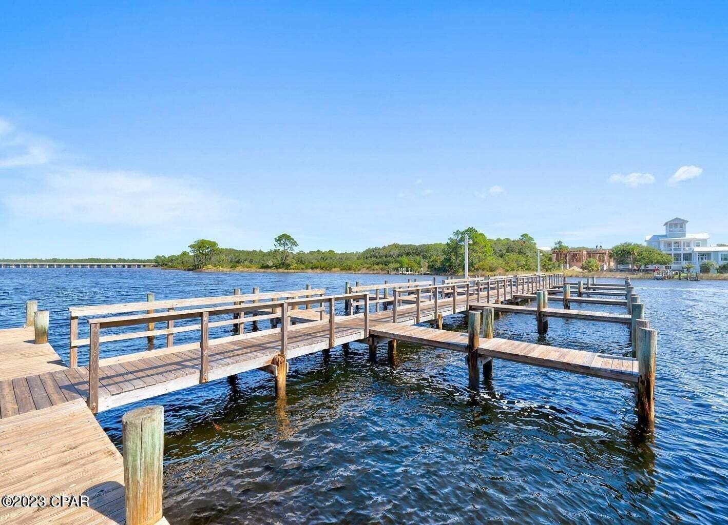 PINNACLE PORT - Residential