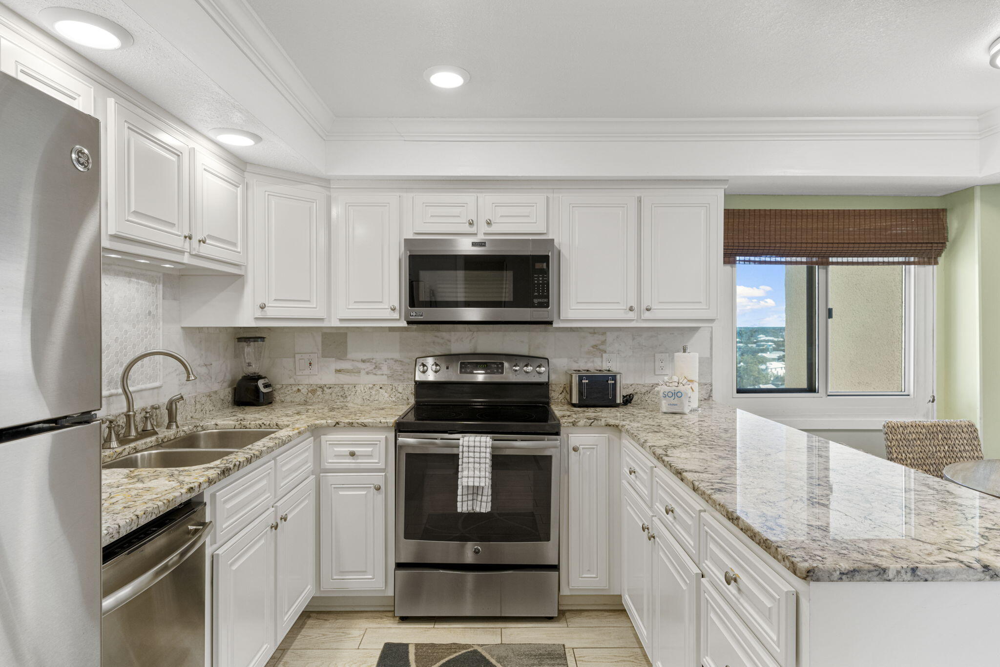 PINNACLE PORT - Residential