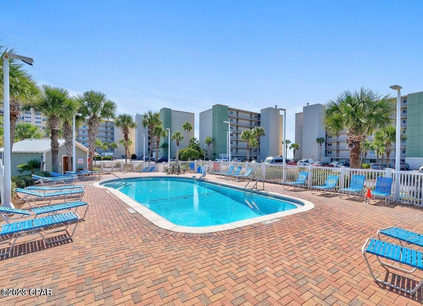 PINNACLE PORT - Residential