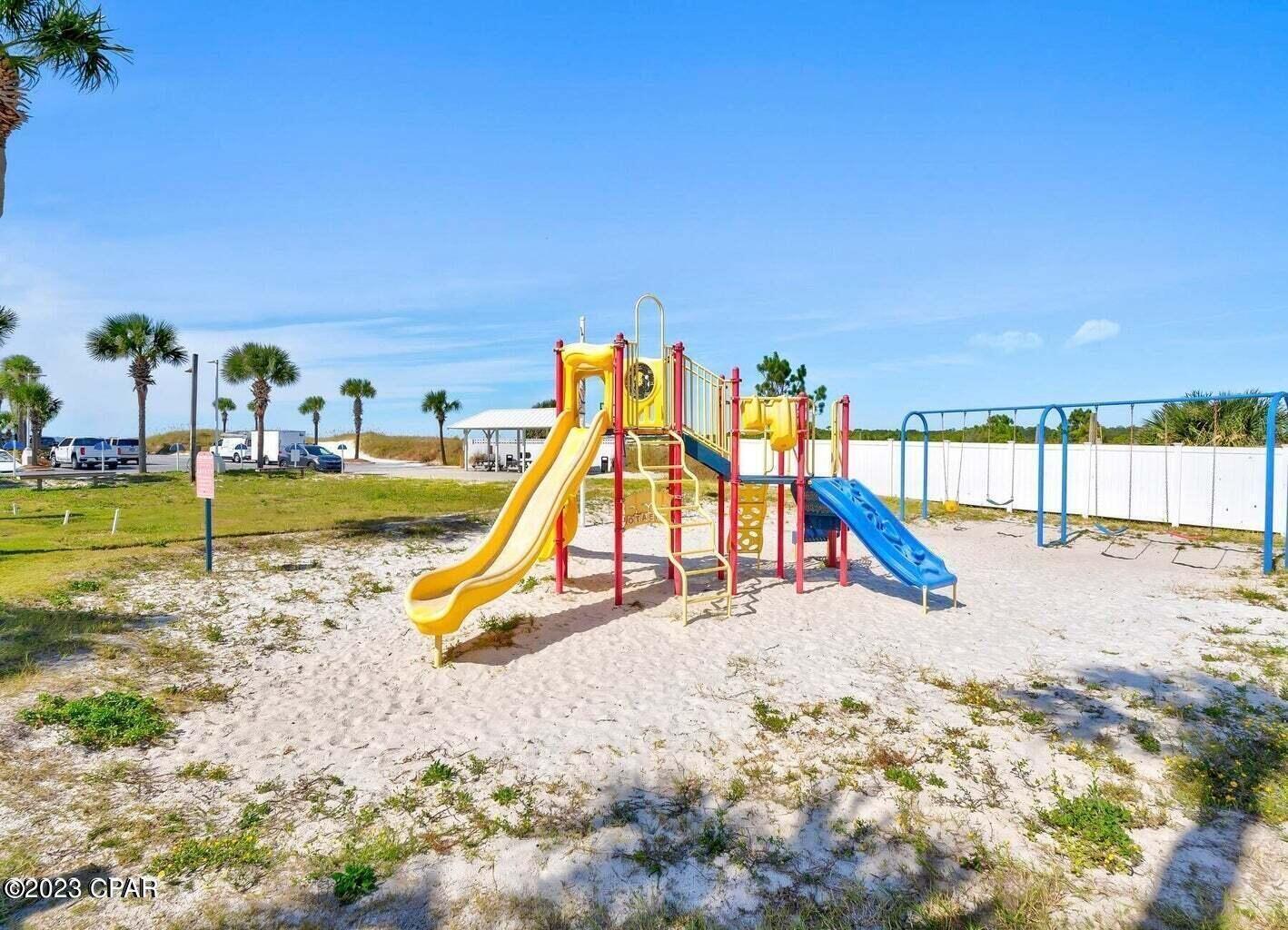 PINNACLE PORT - Residential