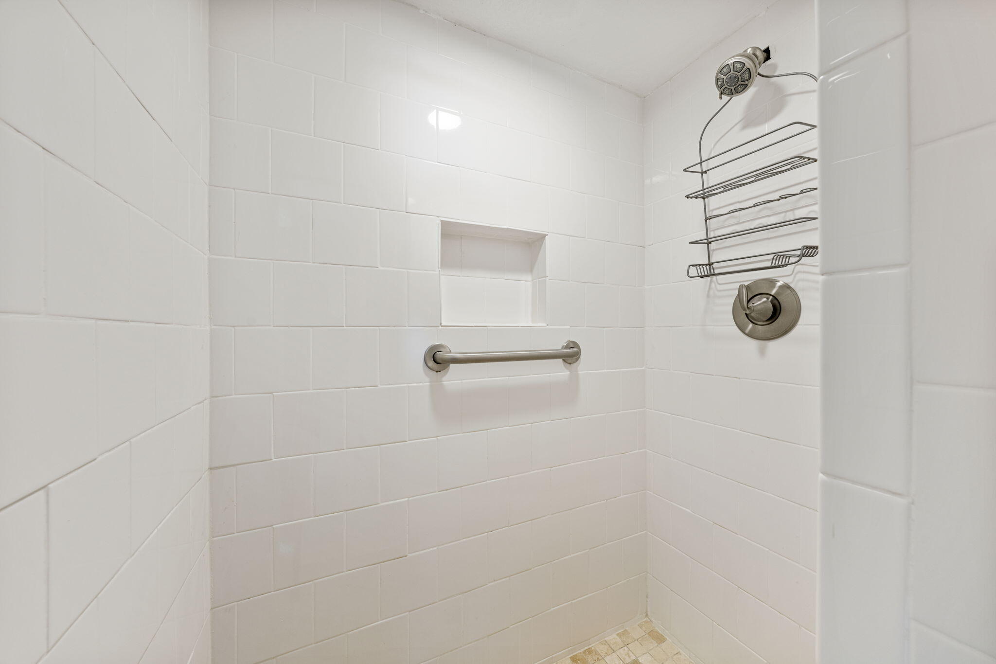 PINNACLE PORT - Residential