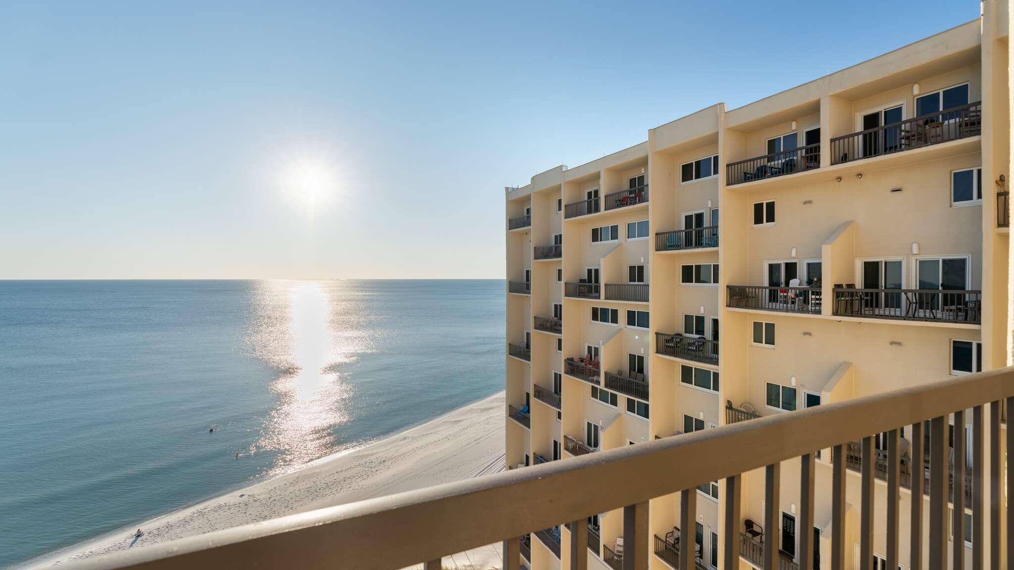 PINNACLE PORT - Residential