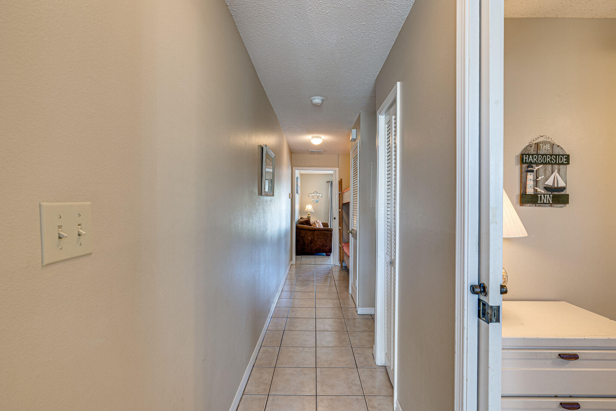 SUMMER BREEZE CONDO - Residential