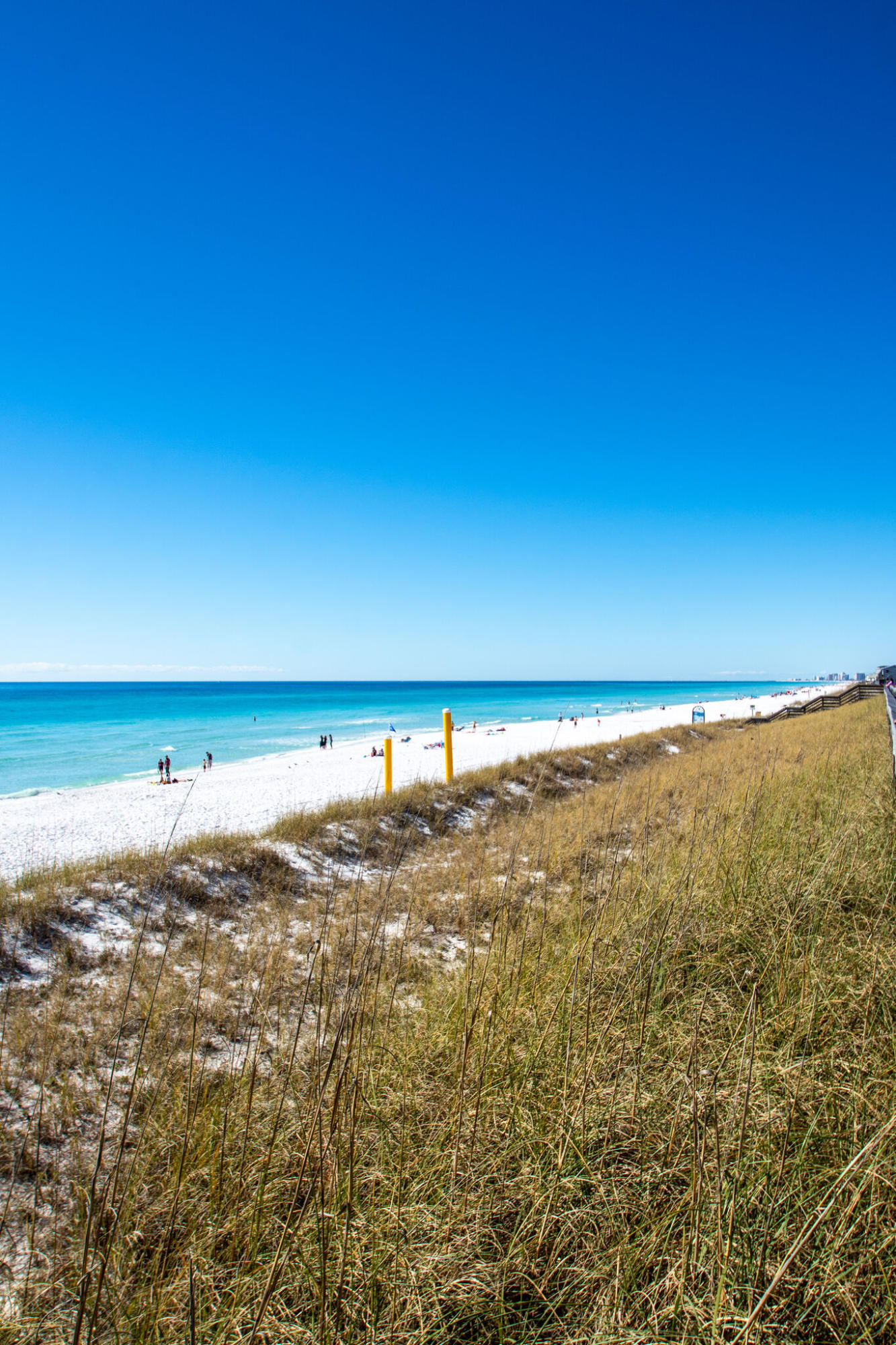SUMMER BREEZE CONDO - Residential