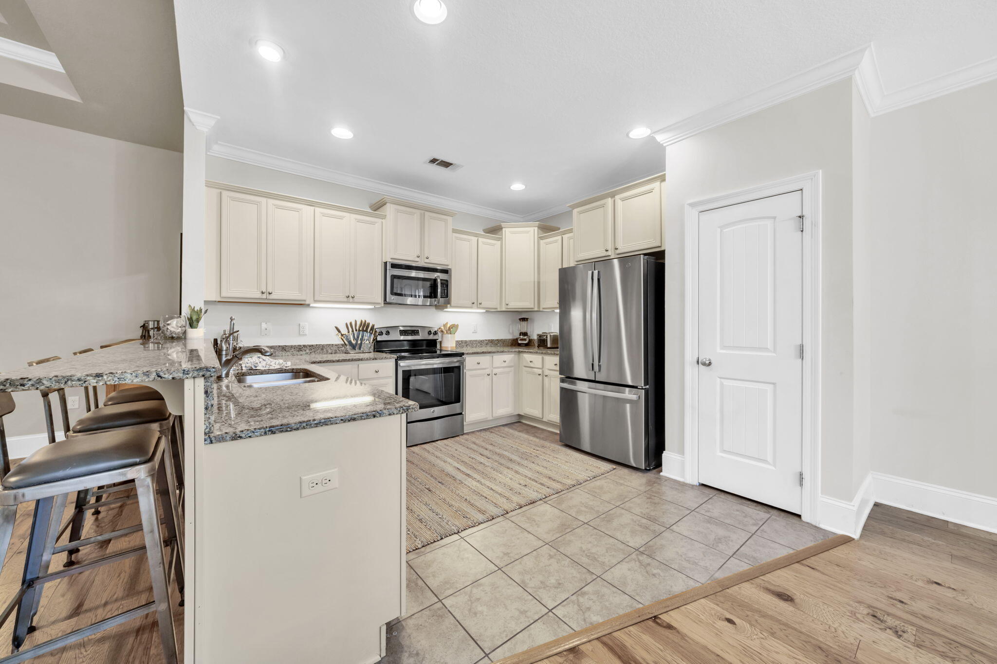 CYPRESS BREEZE PLANTATION - Residential