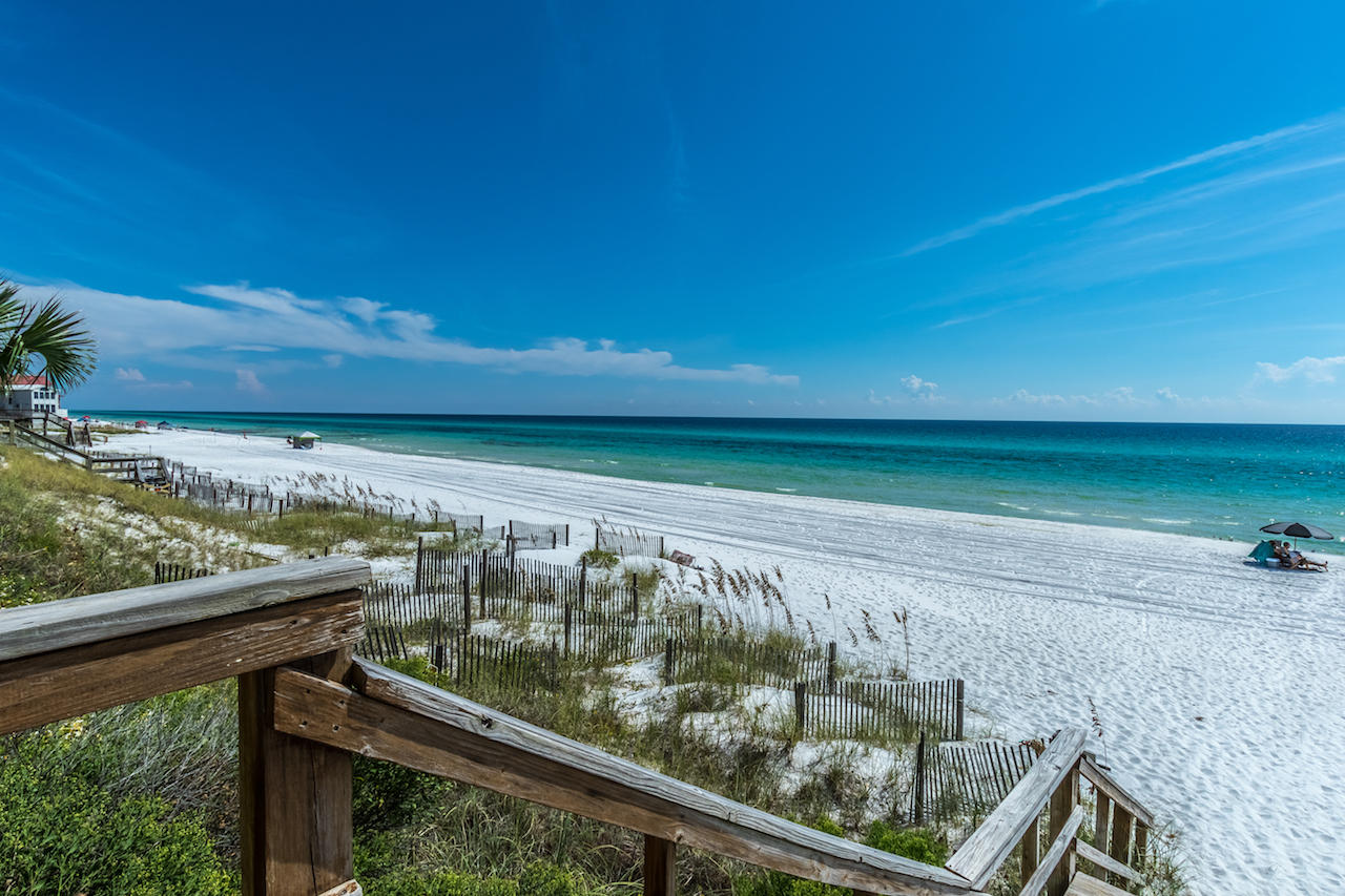 WHISPERING SANDS CONDO - Residential