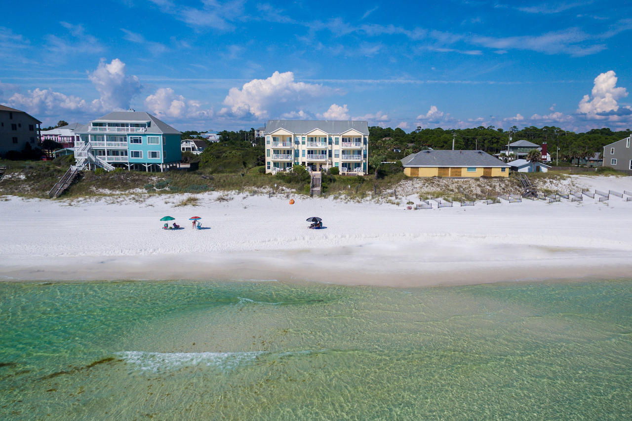 WHISPERING SANDS CONDO - Residential