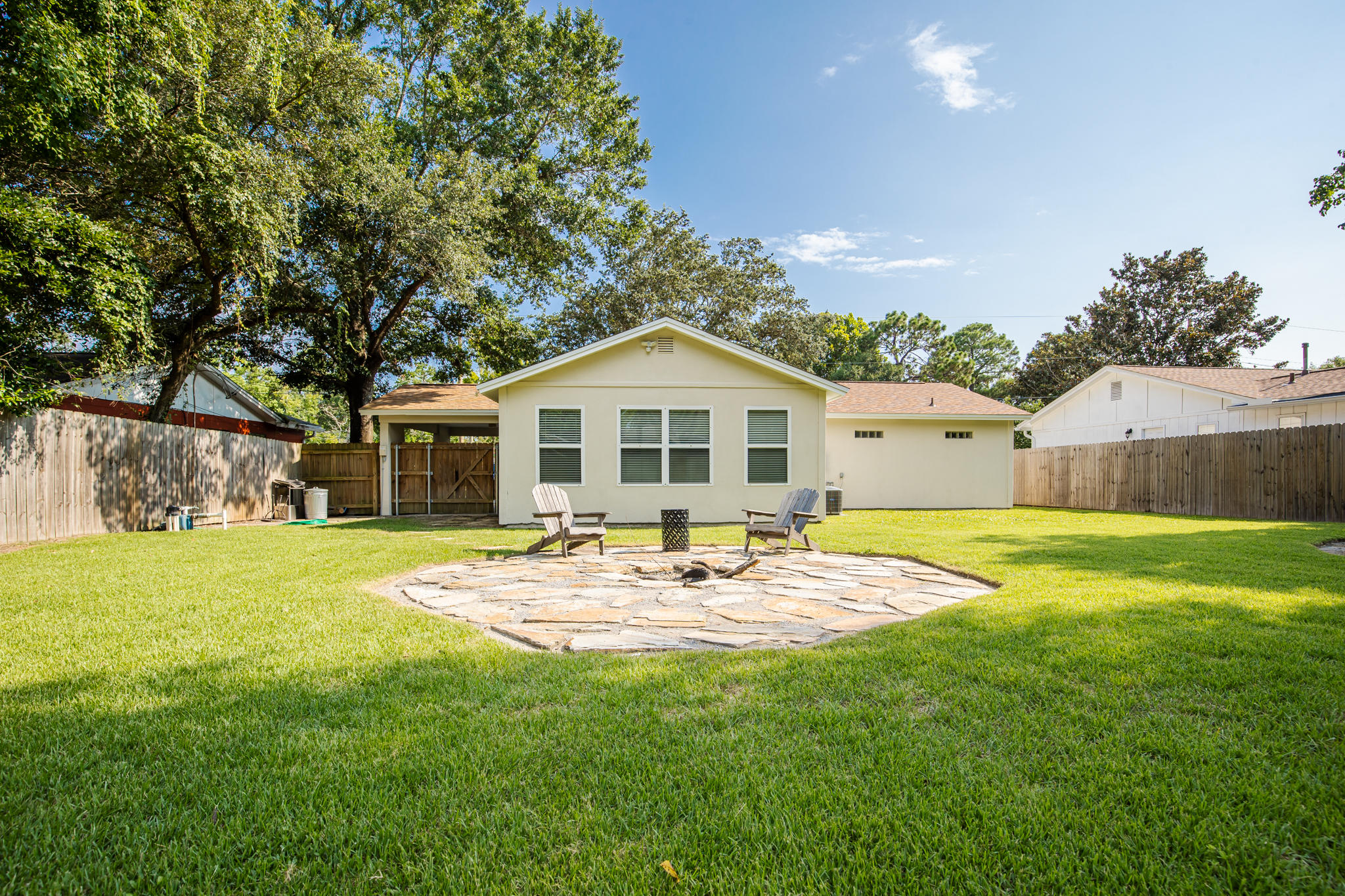 SHALIMAR - Residential