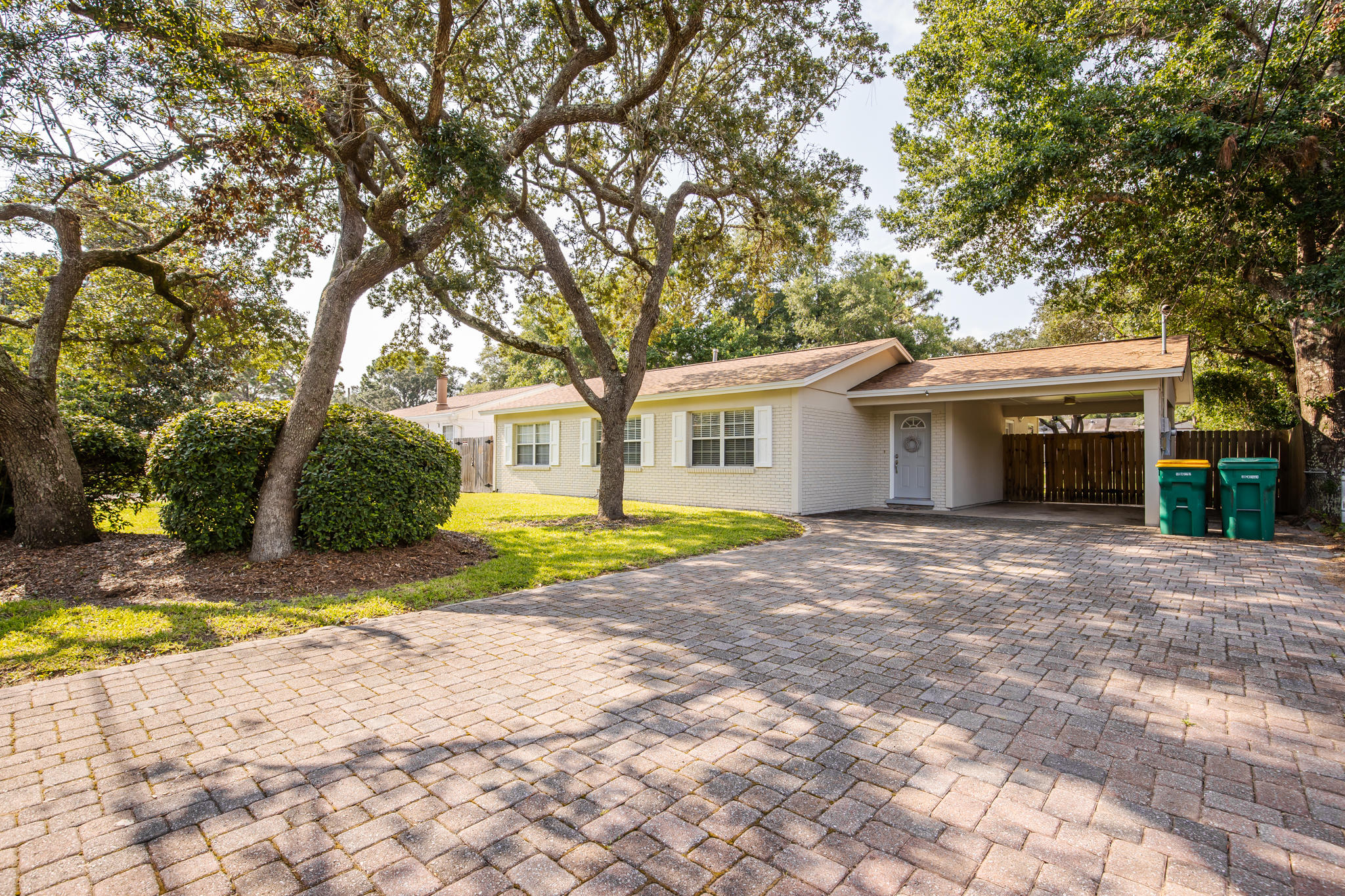 SHALIMAR - Residential