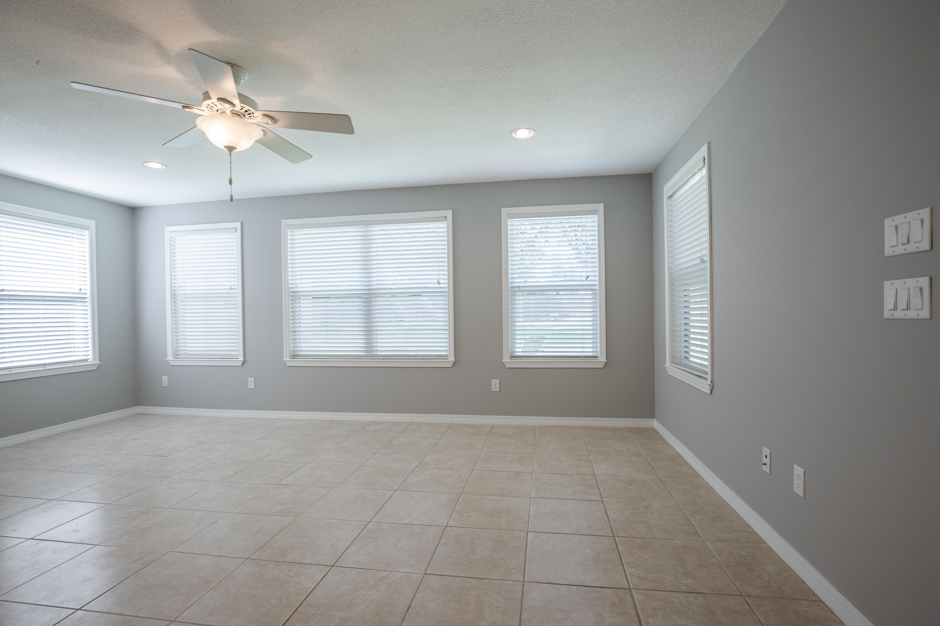 SHALIMAR - Residential