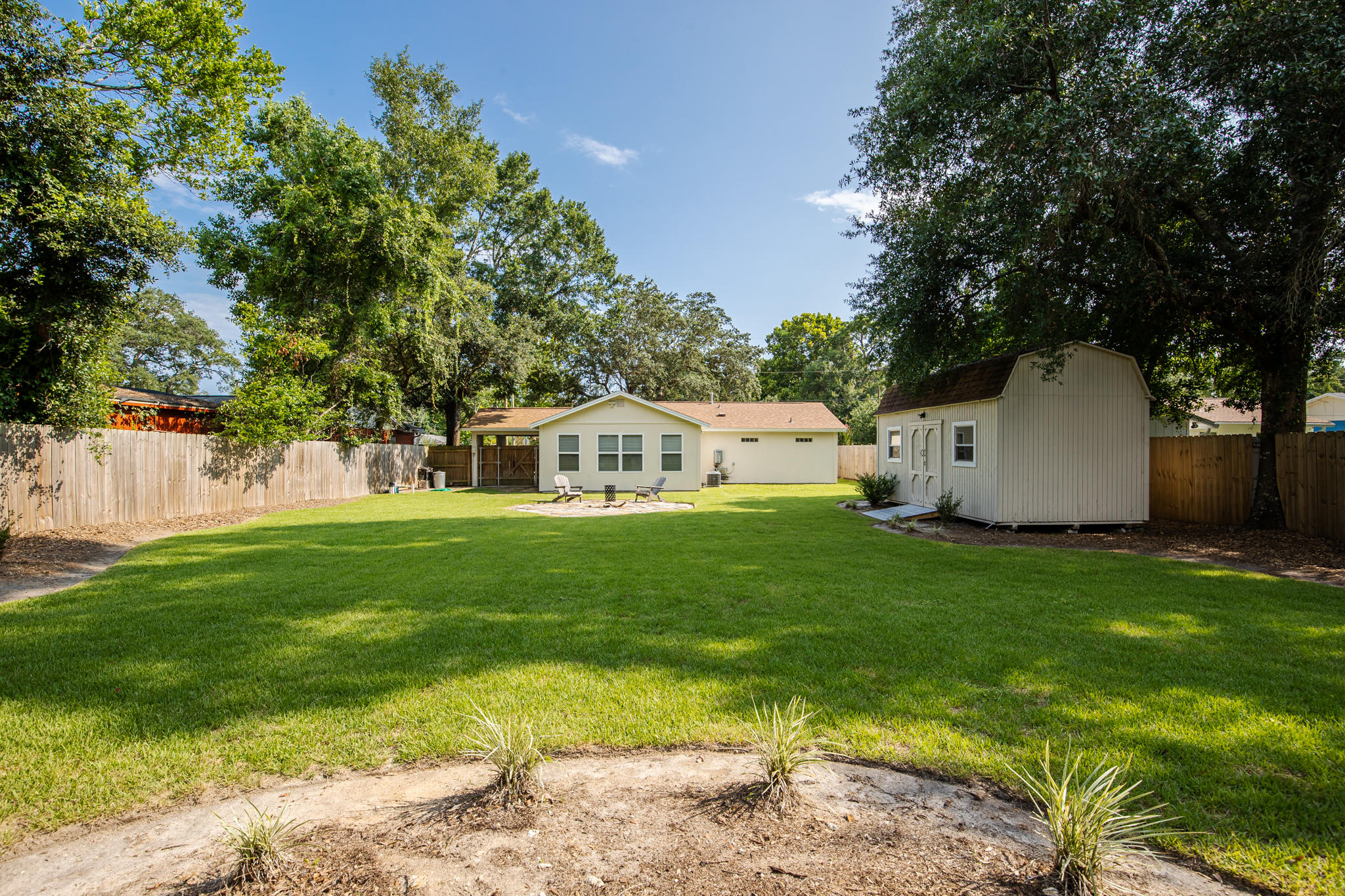 SHALIMAR - Residential