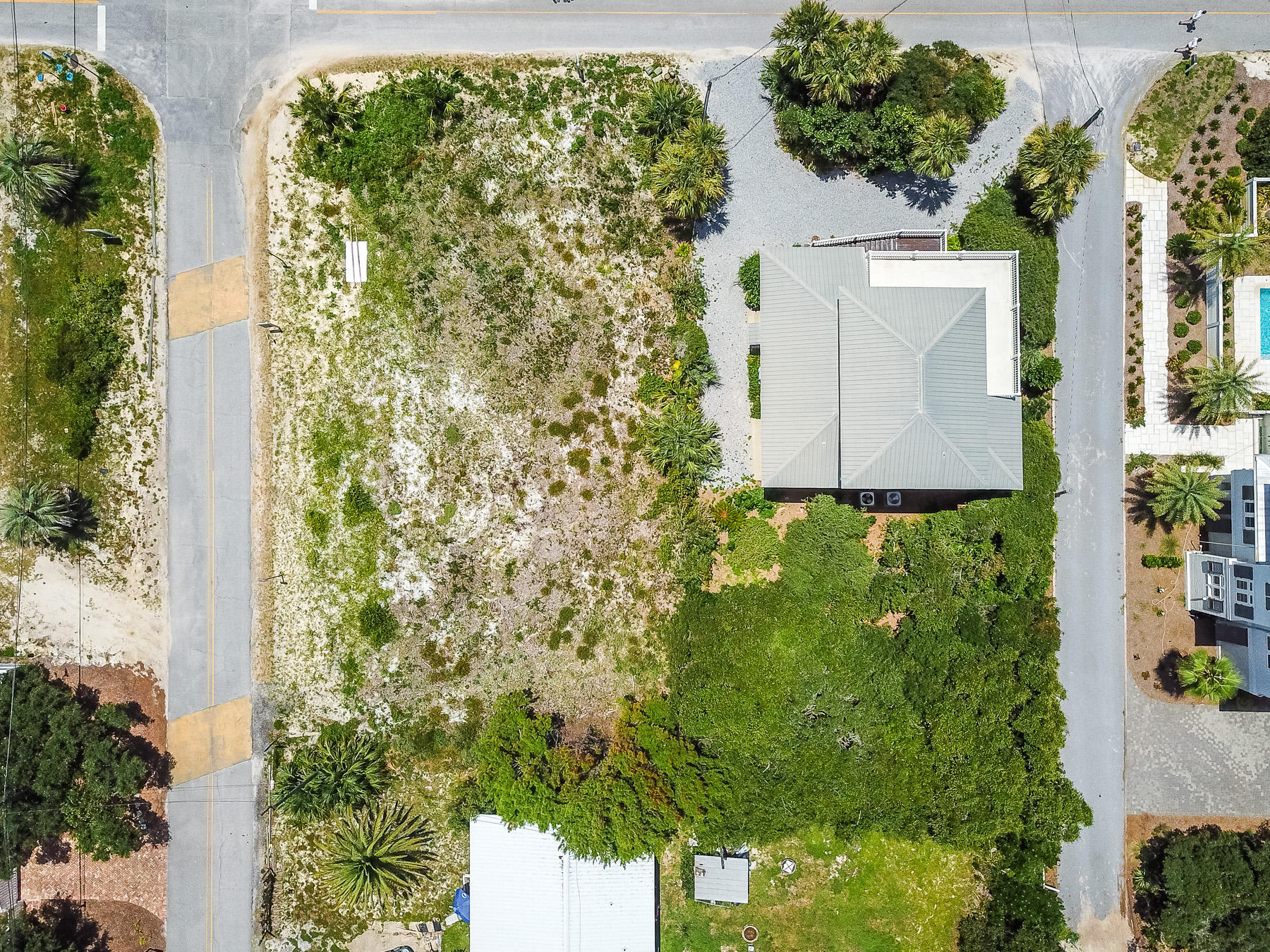 NO RECORDED SUBDIVISION - Residential