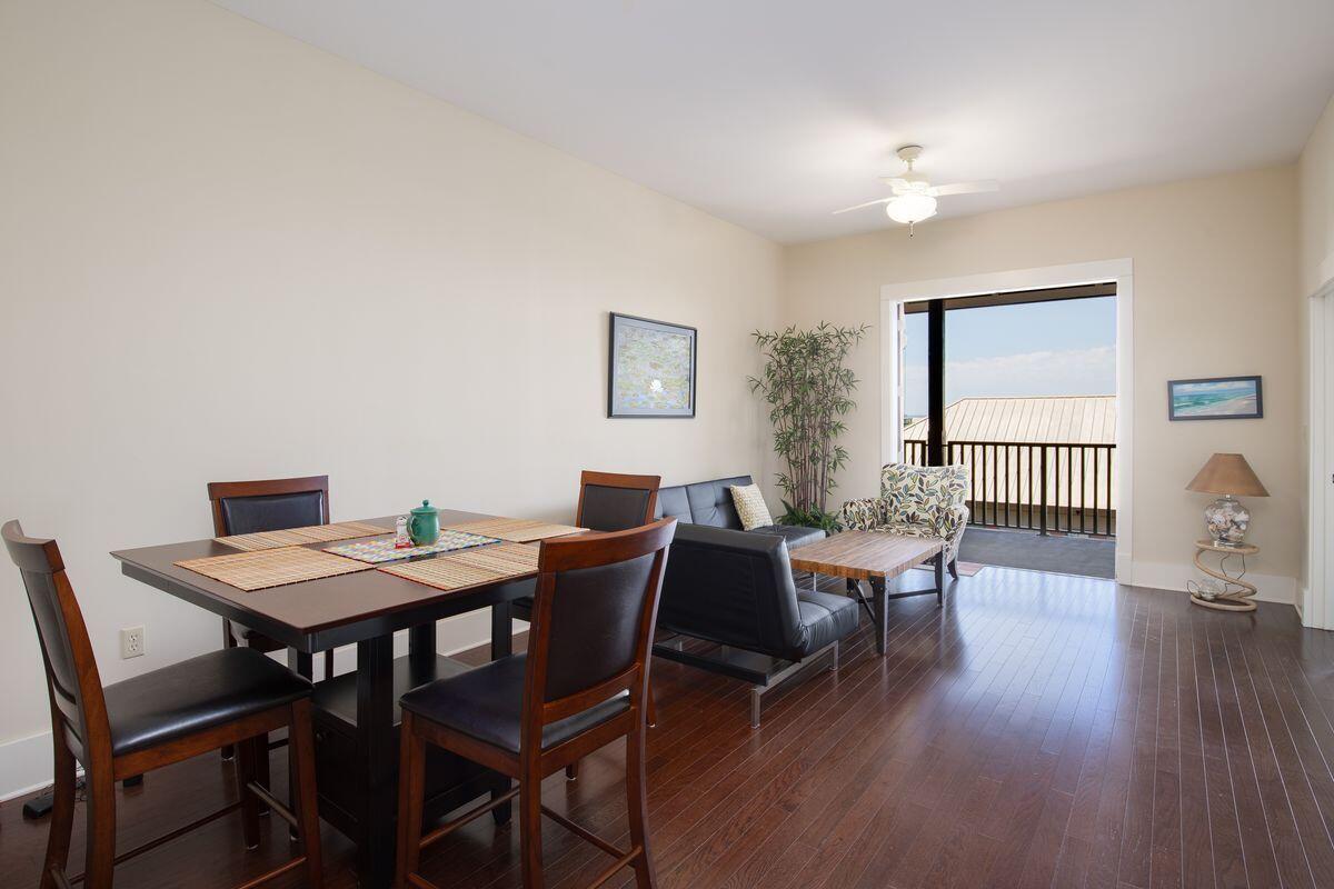 REDFISH VILLAGE - Residential