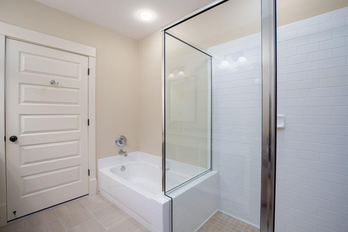 REDFISH VILLAGE - Residential