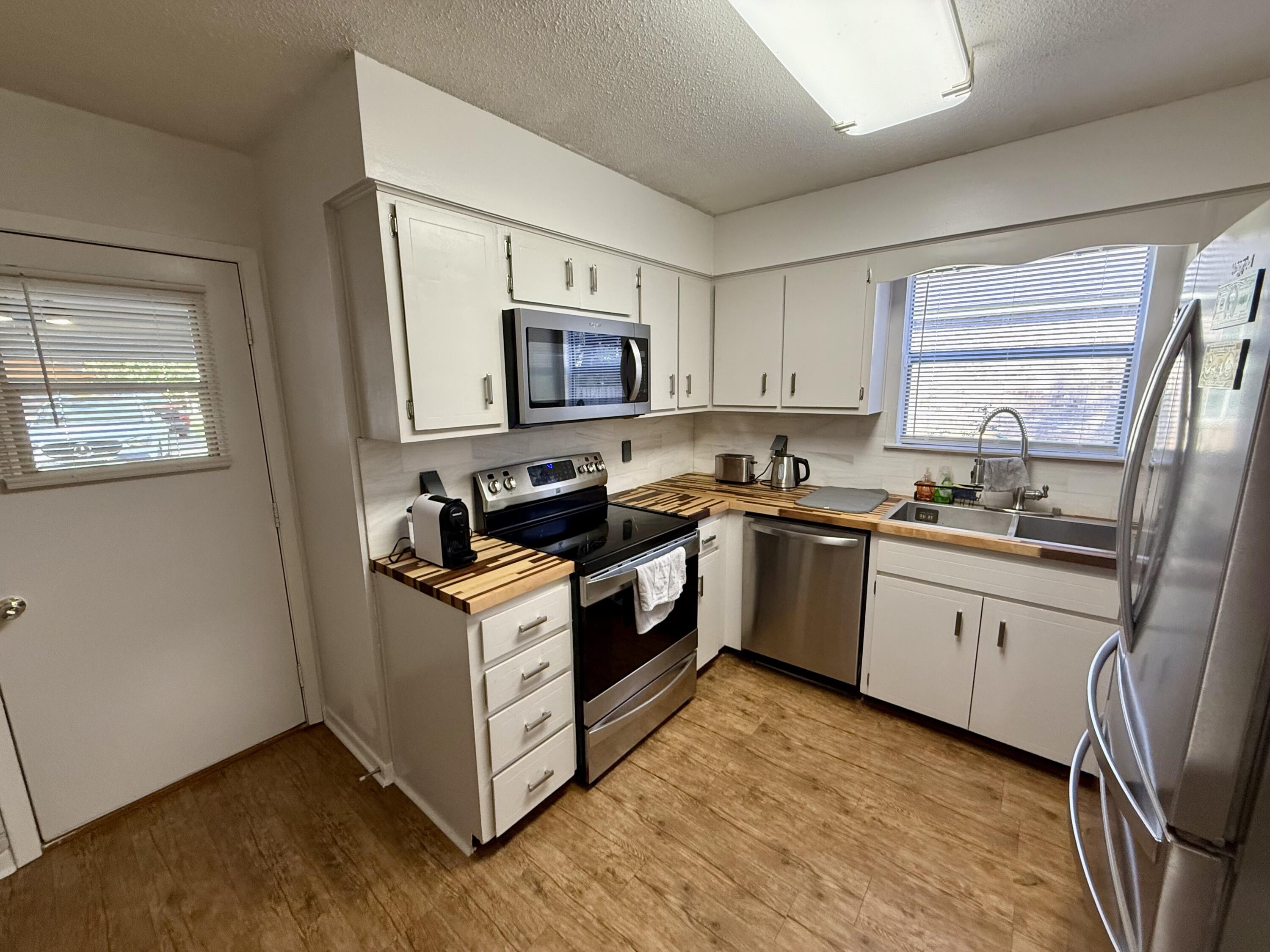 VALPARAISO PINECREST 6 - Residential