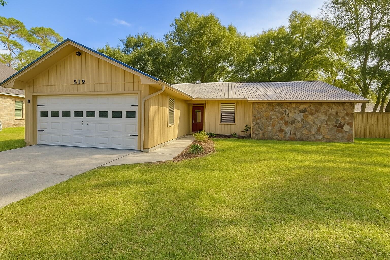 VALPARAISO PINECREST 6 - Residential