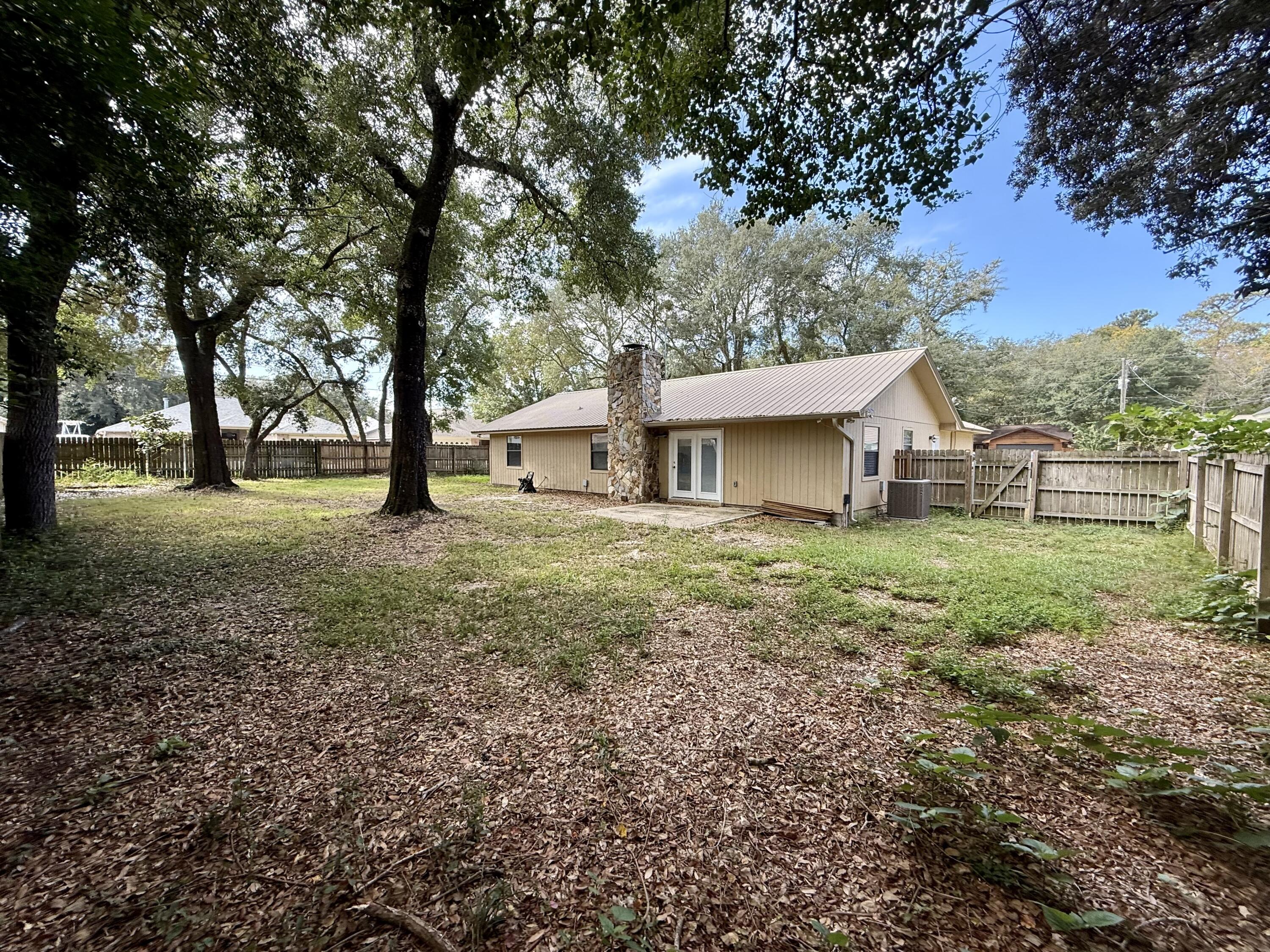 VALPARAISO PINECREST 6 - Residential