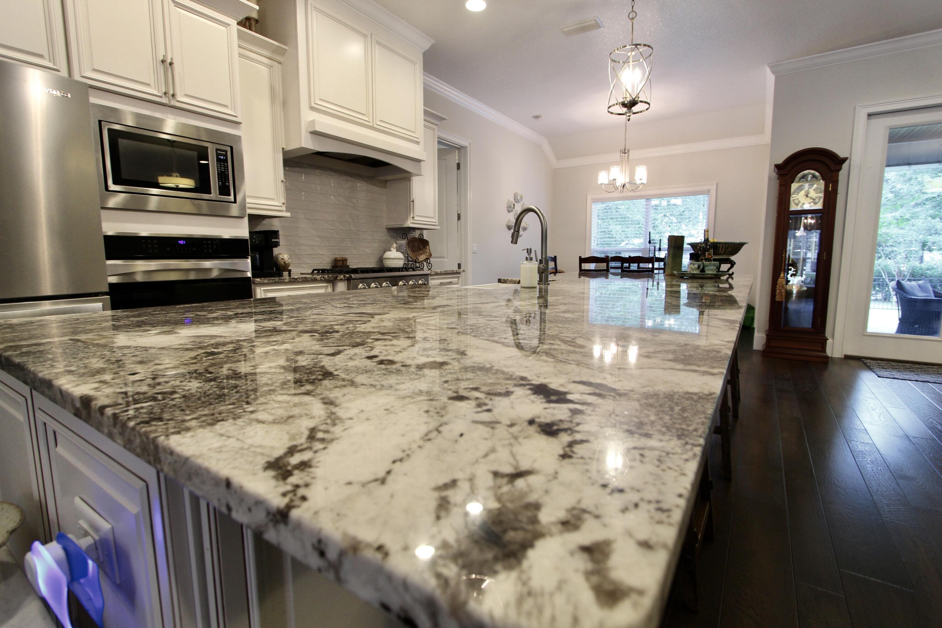 CLAIRES VINEYARD - Residential