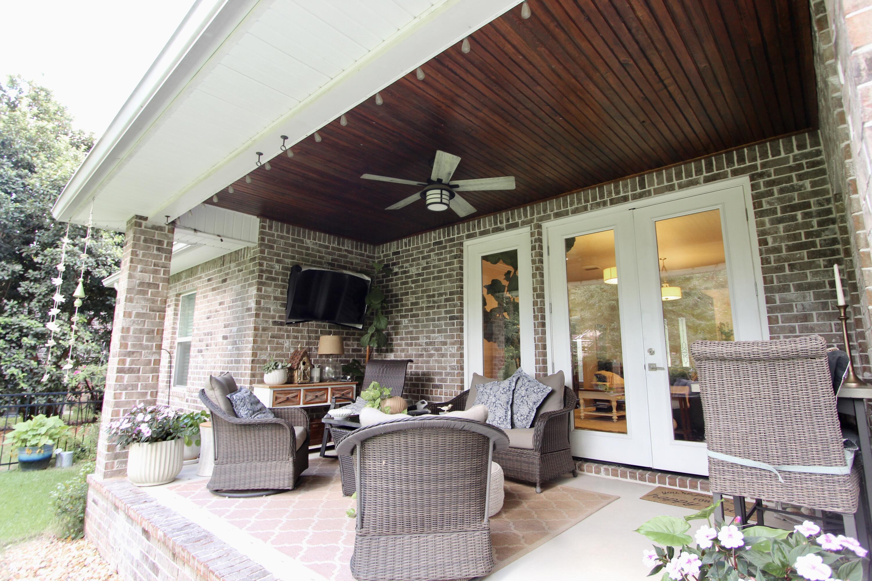CLAIRES VINEYARD - Residential