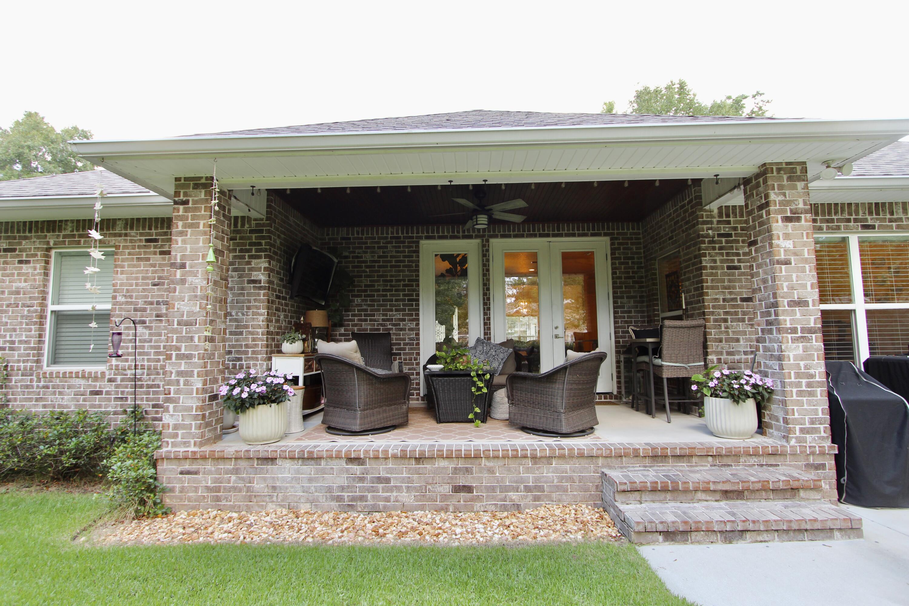 CLAIRES VINEYARD - Residential