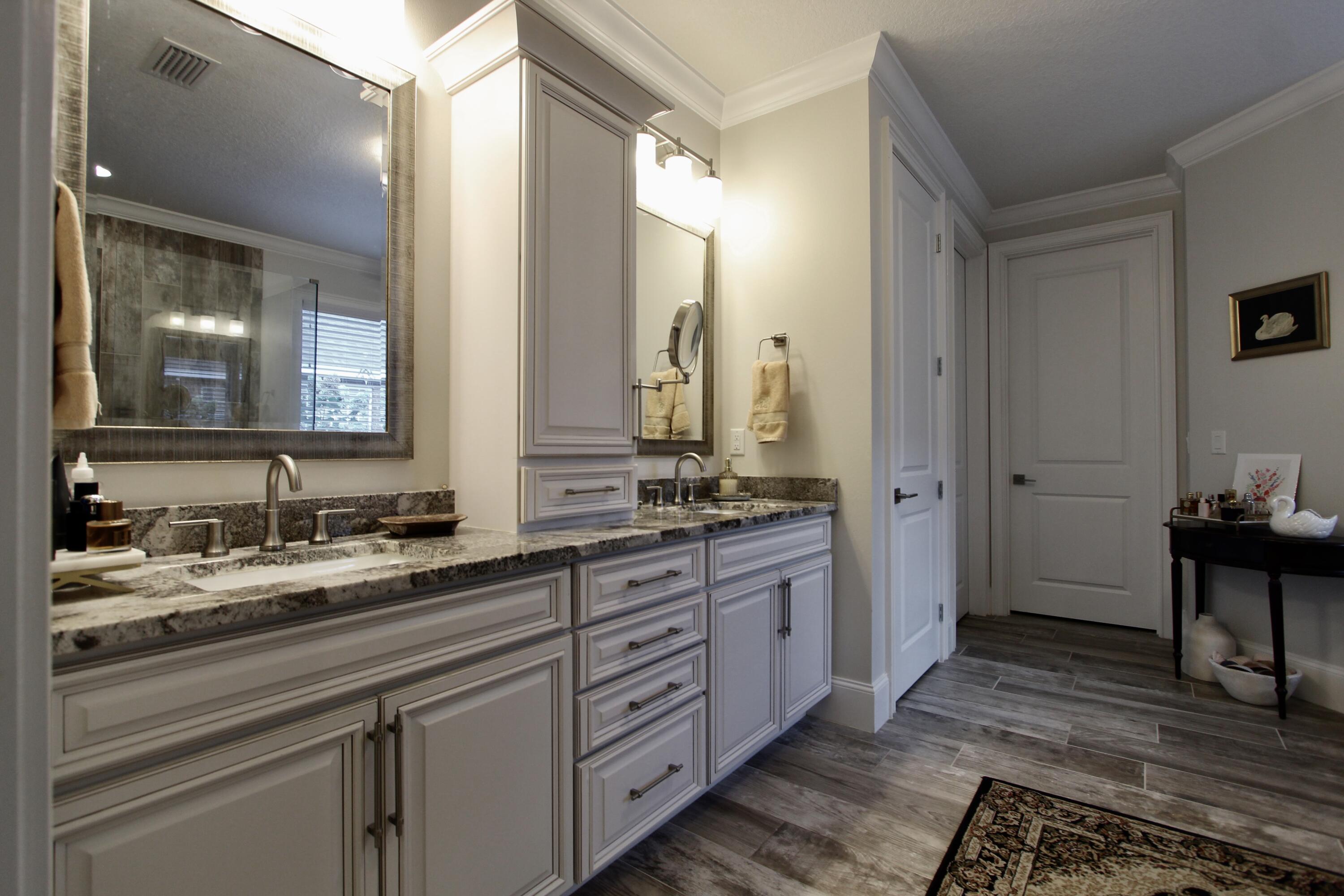 CLAIRES VINEYARD - Residential