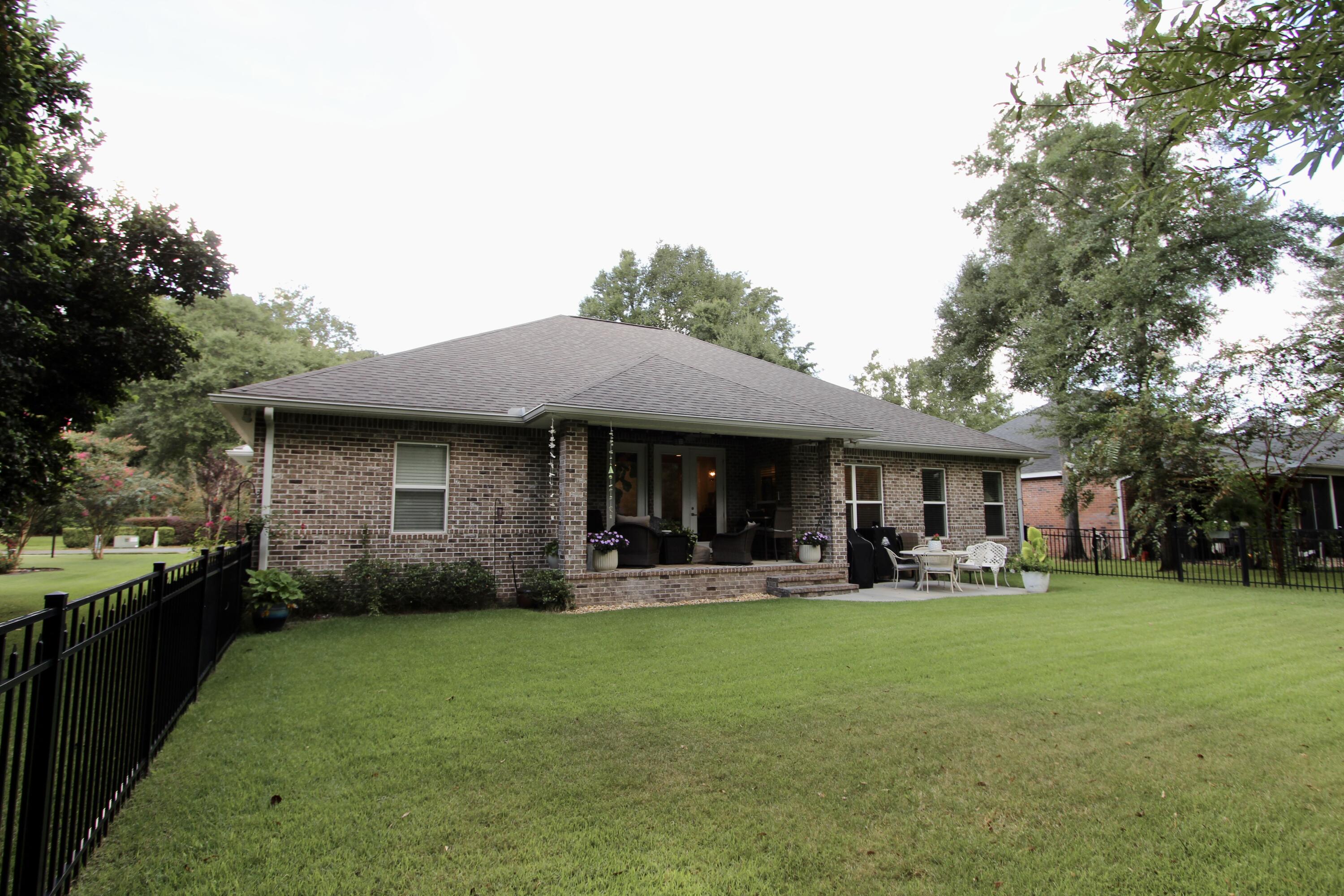 CLAIRES VINEYARD - Residential