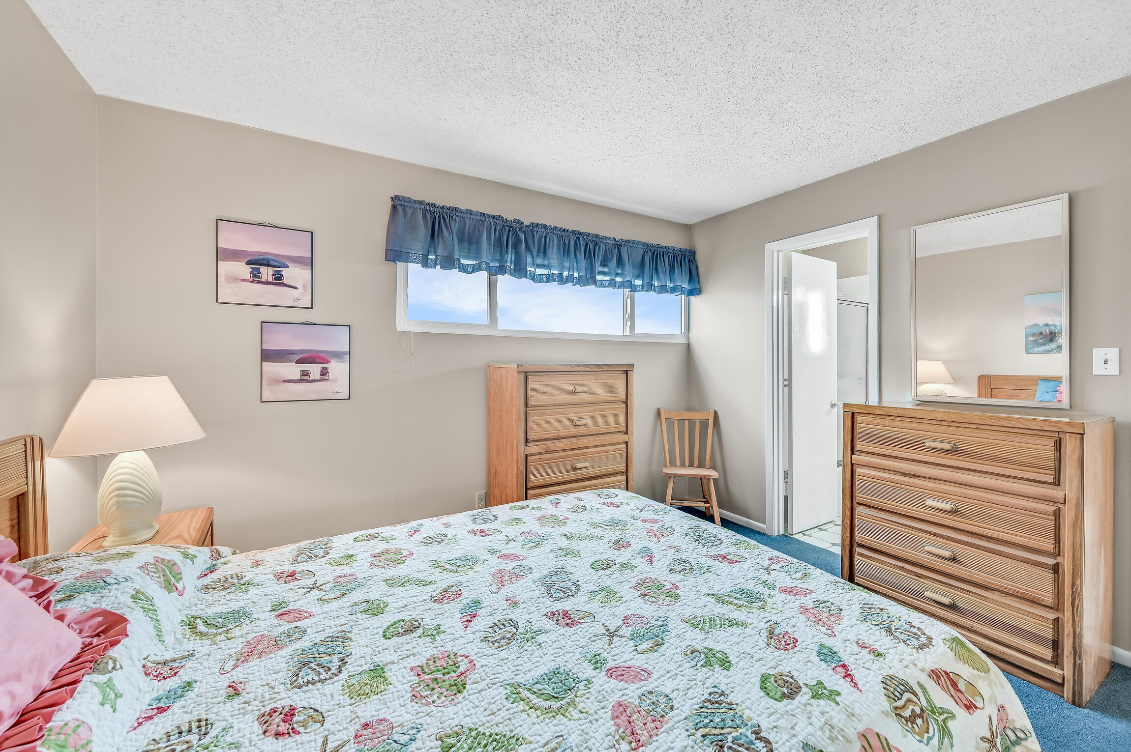HOLIDAY SURF & RACQUET CLUB - Residential
