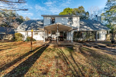 A home in Niceville