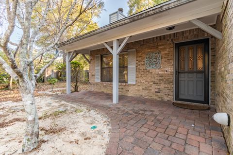 A home in Niceville