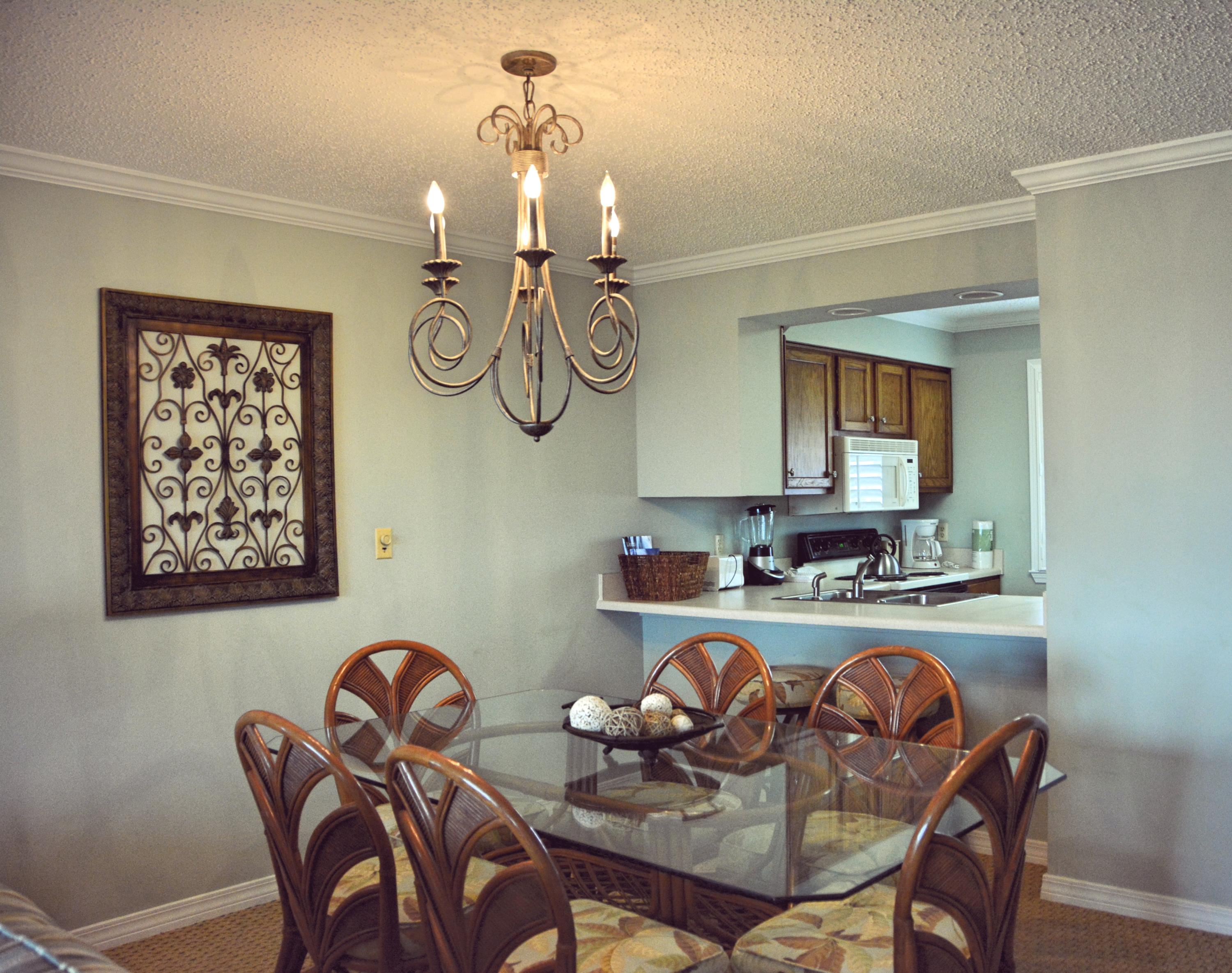 ISLANDER CONDO - Residential