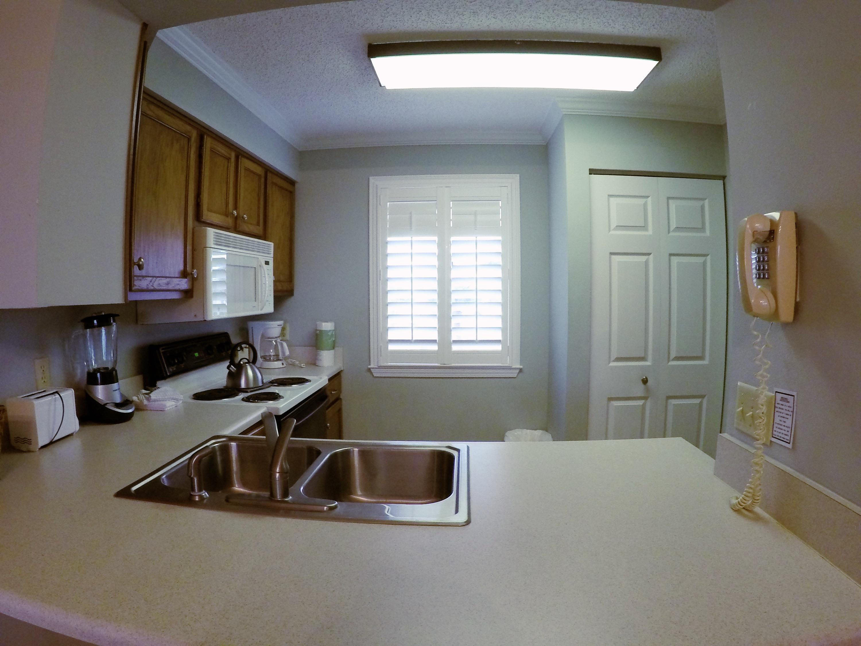 ISLANDER CONDO - Residential