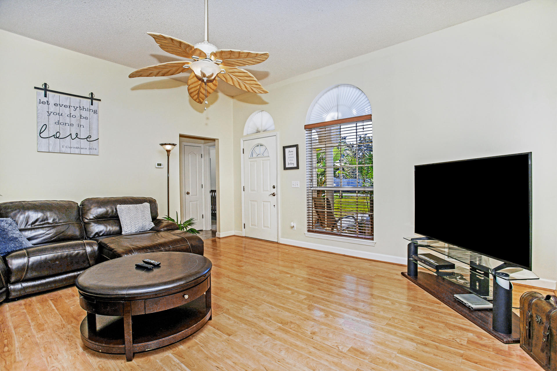 FERNWOOD PARK - Residential
