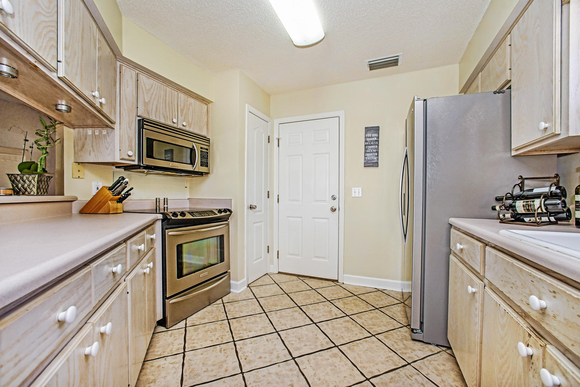 FERNWOOD PARK - Residential