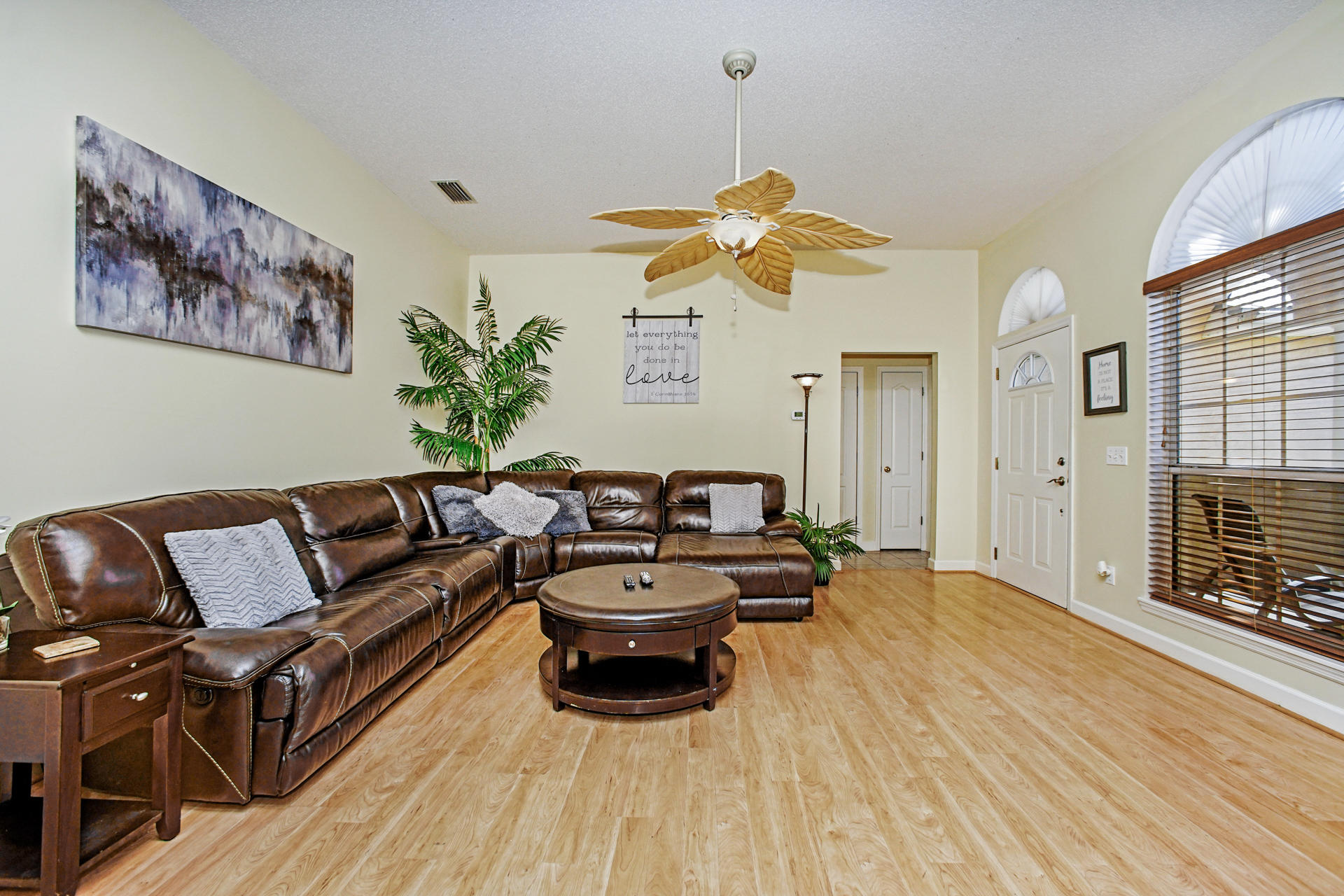 FERNWOOD PARK - Residential