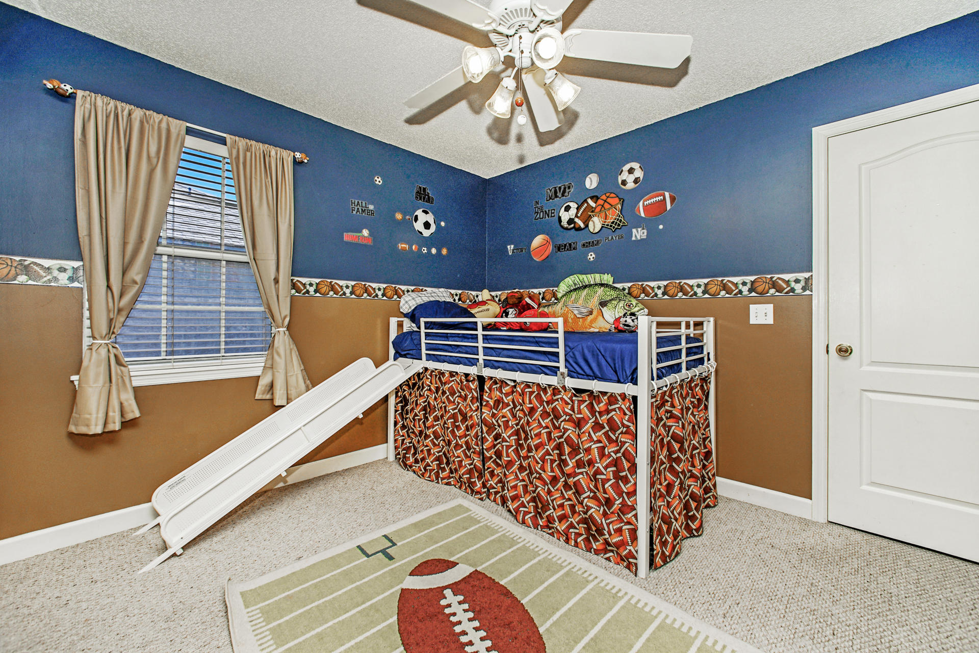 FERNWOOD PARK - Residential