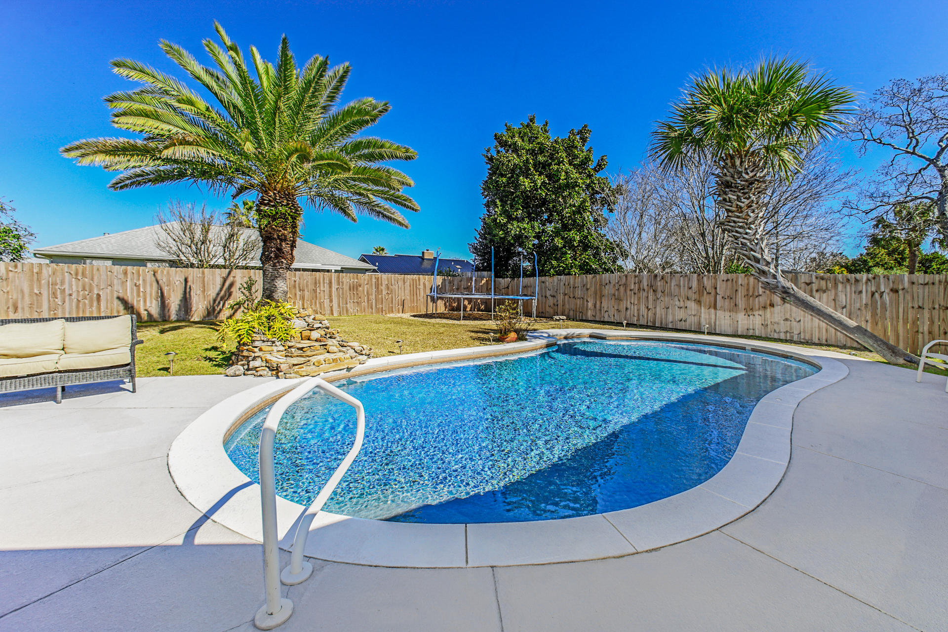 FERNWOOD PARK - Residential