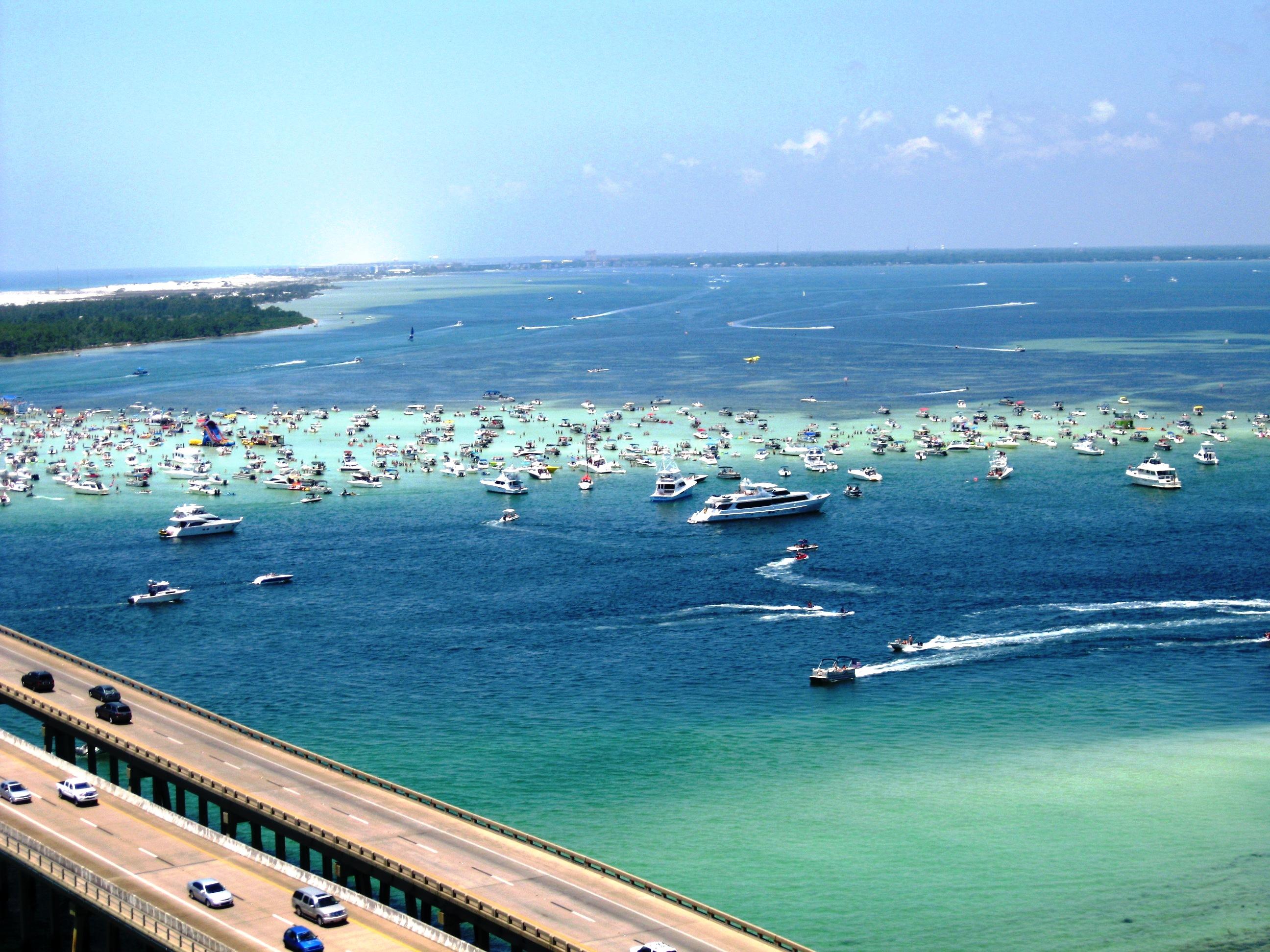 EMERALD GRANDE - Residential