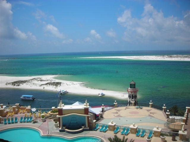 EMERALD GRANDE - Residential