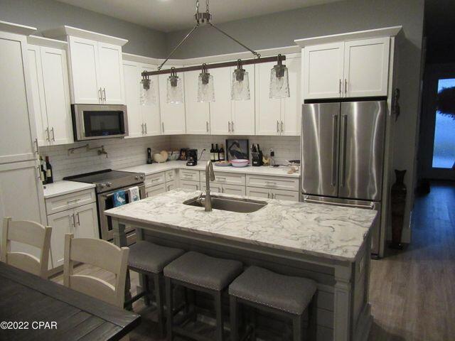 LAGUNA BEACH 7TH ADDN - Residential