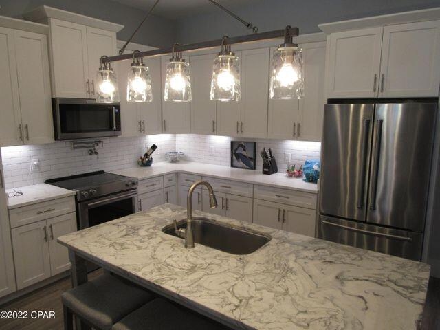 LAGUNA BEACH 7TH ADDN - Residential