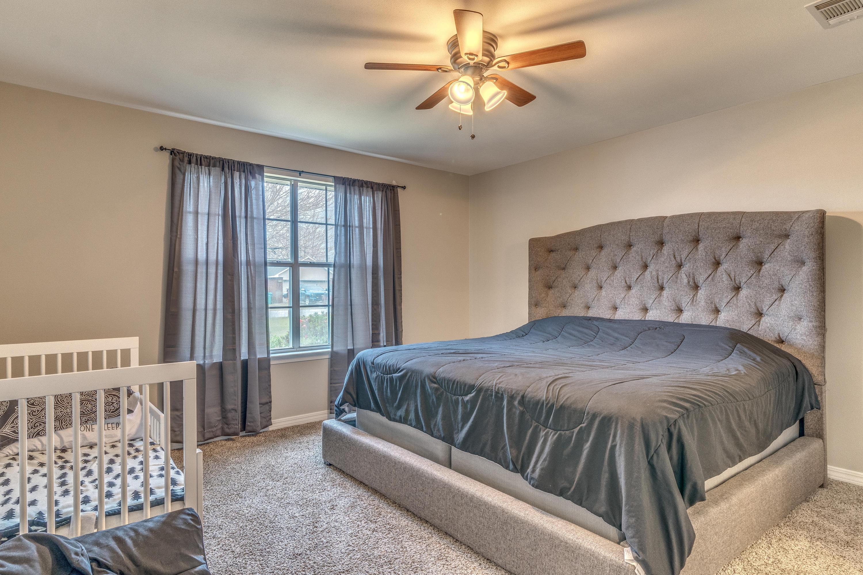 COUNTRY BREEZE ESTATES - Residential