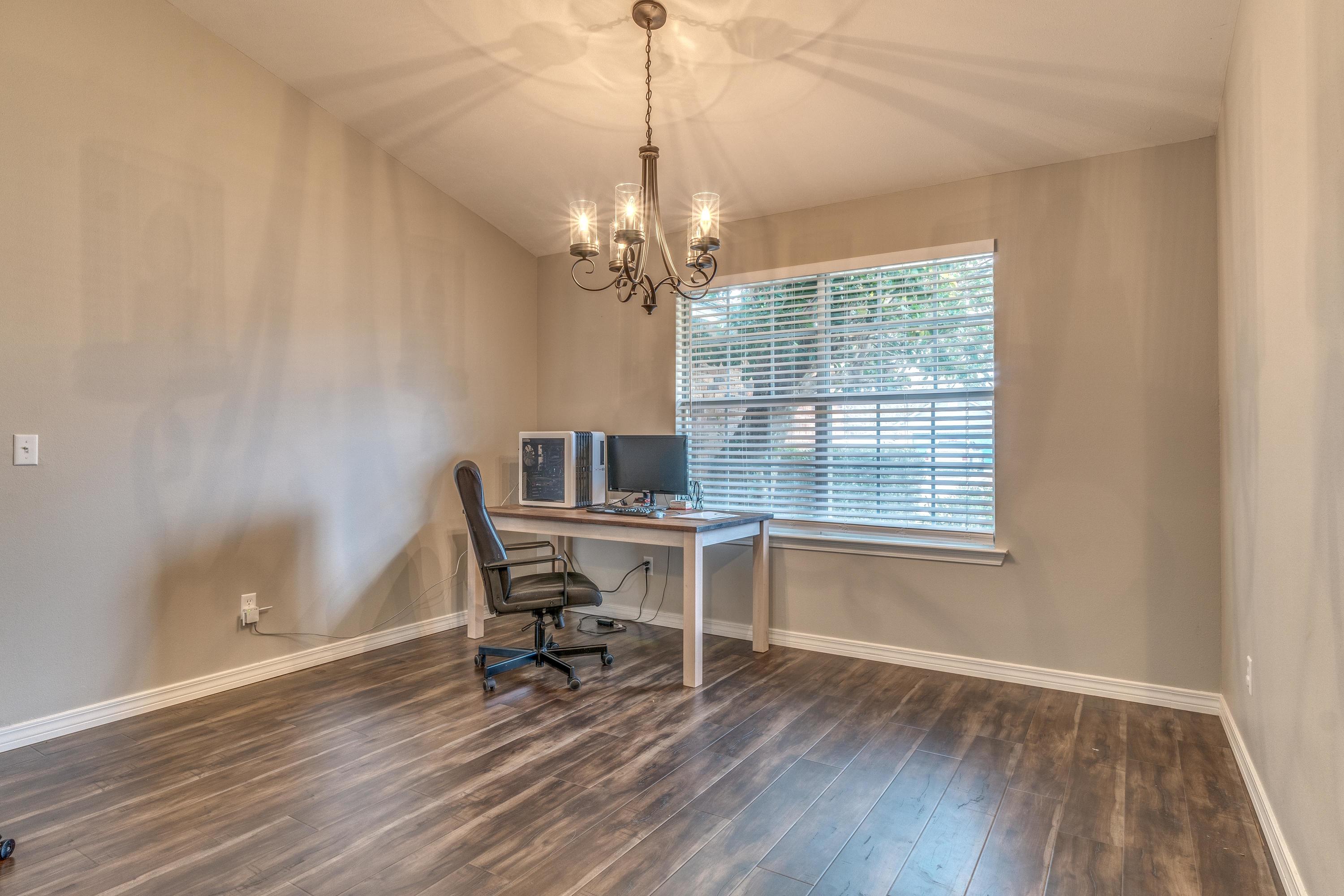 COUNTRY BREEZE ESTATES - Residential