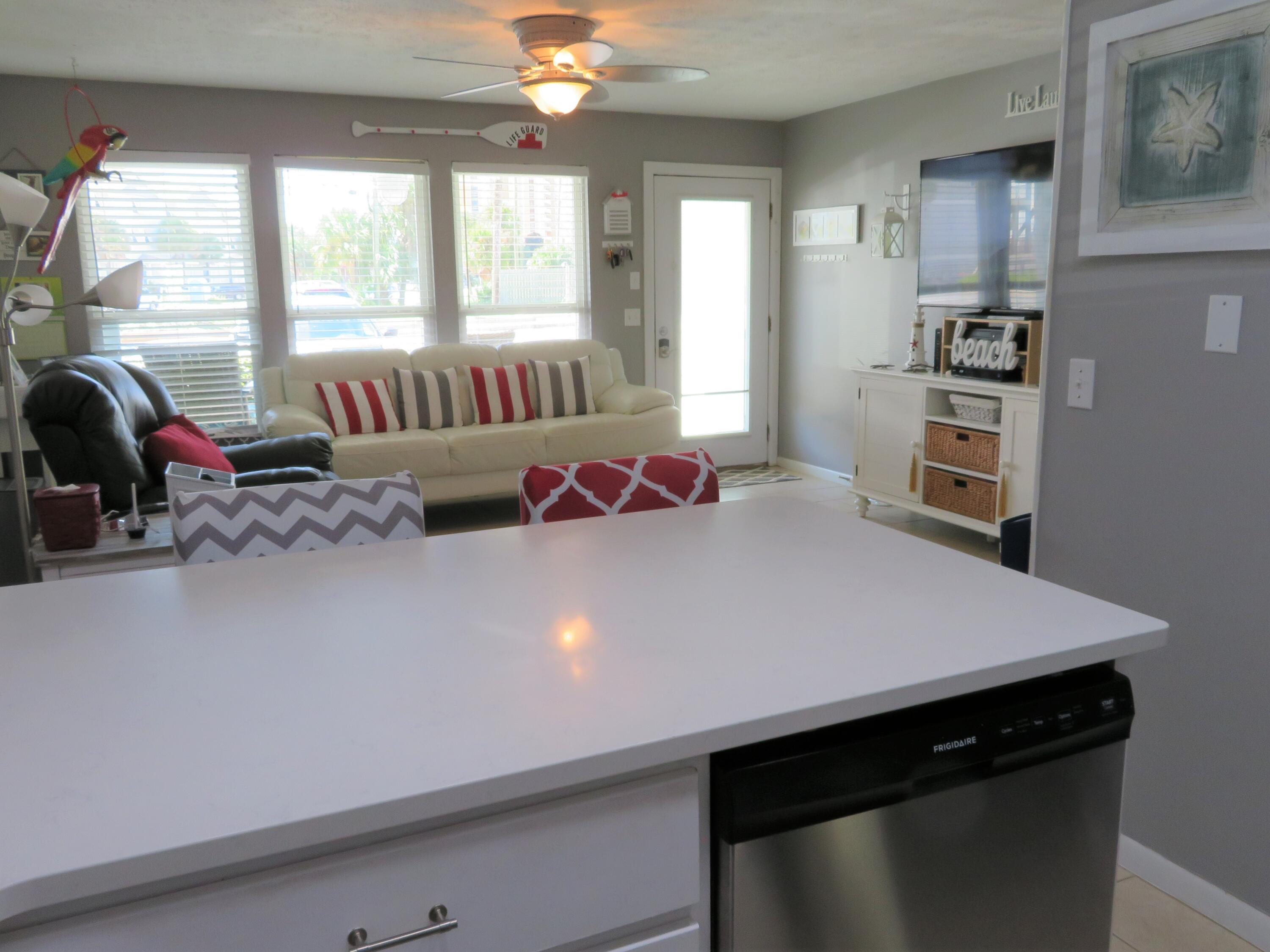 SOUTHWIND 2 CONDO - Residential