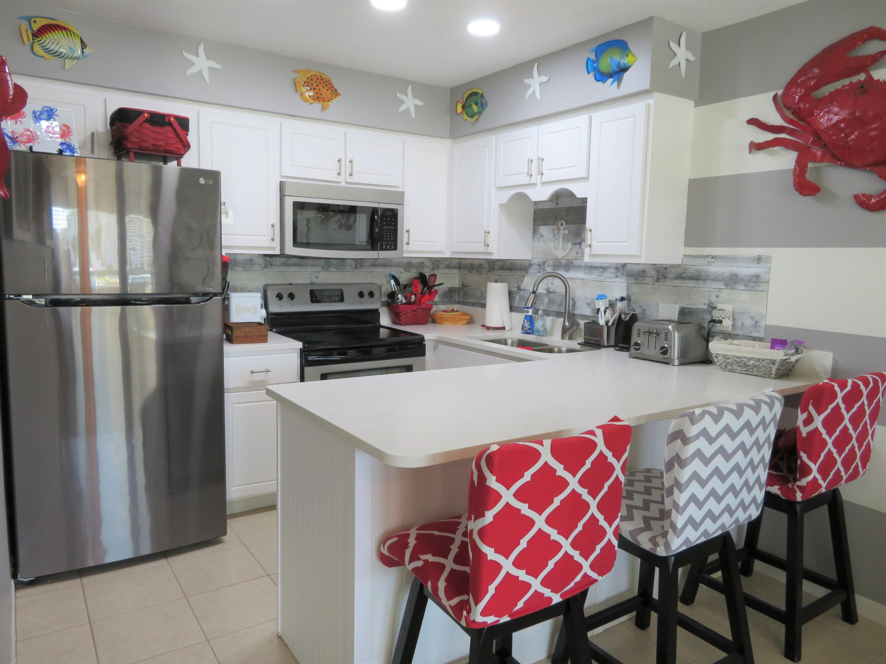 SOUTHWIND 2 CONDO - Residential