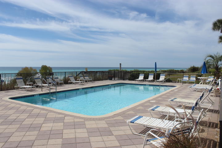 HUNTINGTON BY THE SEA CONDO - Residential