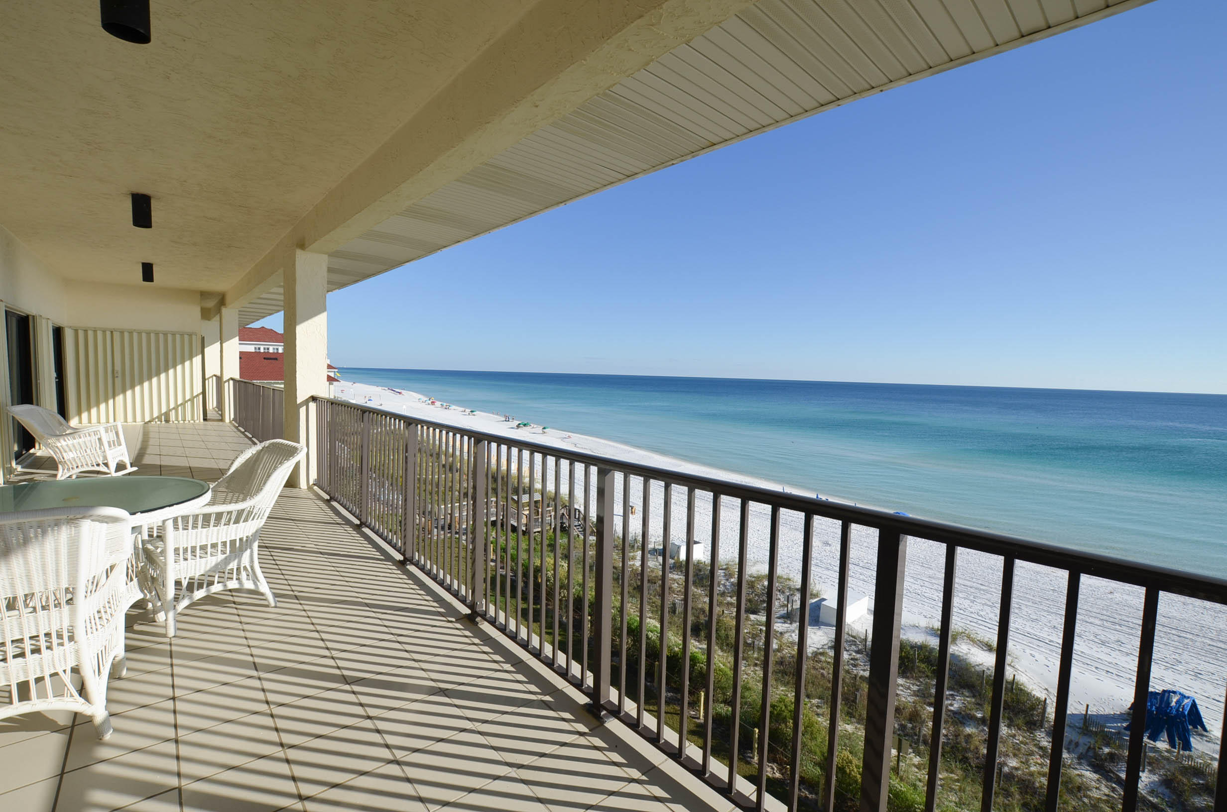HUNTINGTON BY THE SEA CONDO - Residential