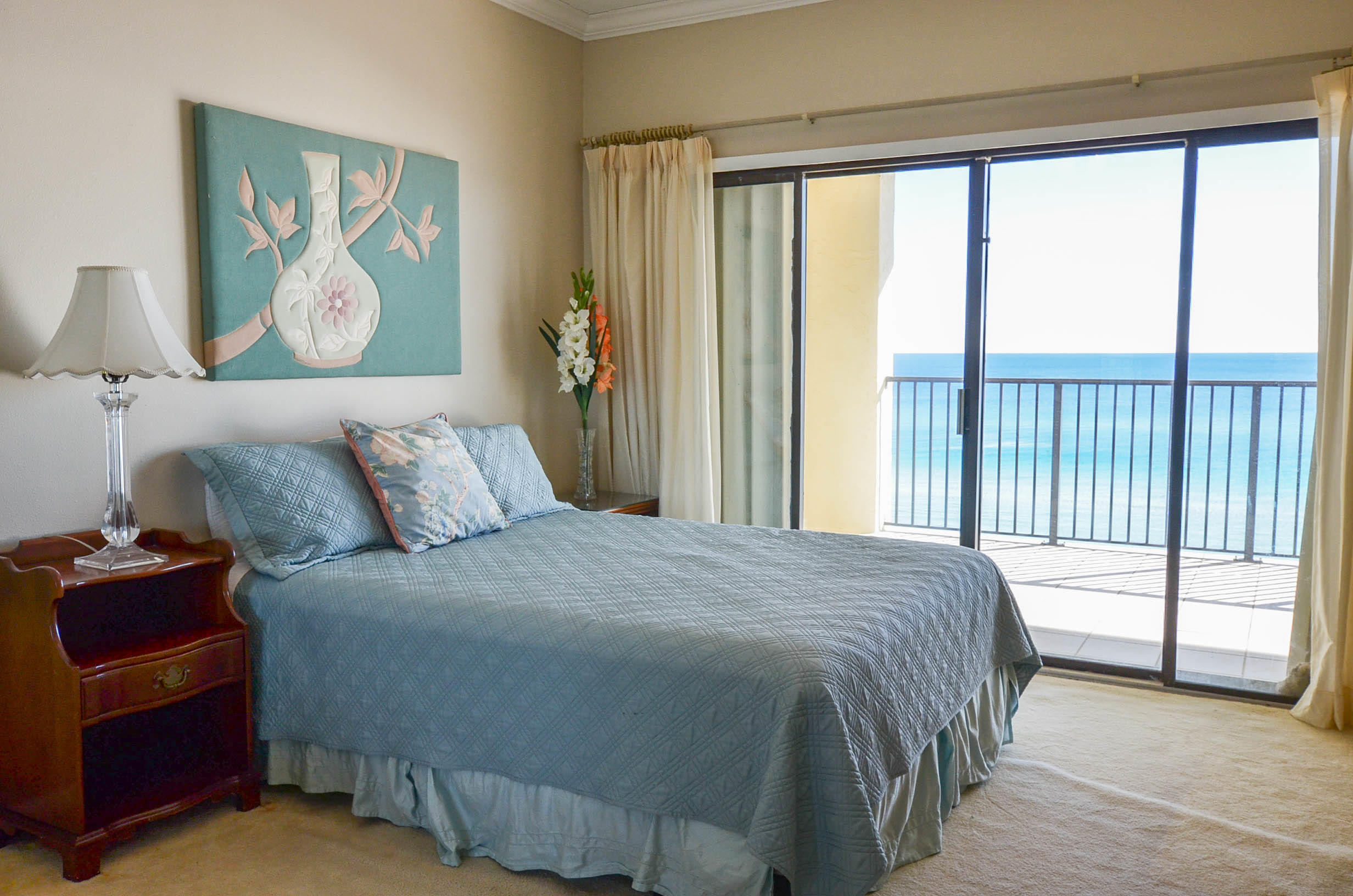 HUNTINGTON BY THE SEA CONDO - Residential