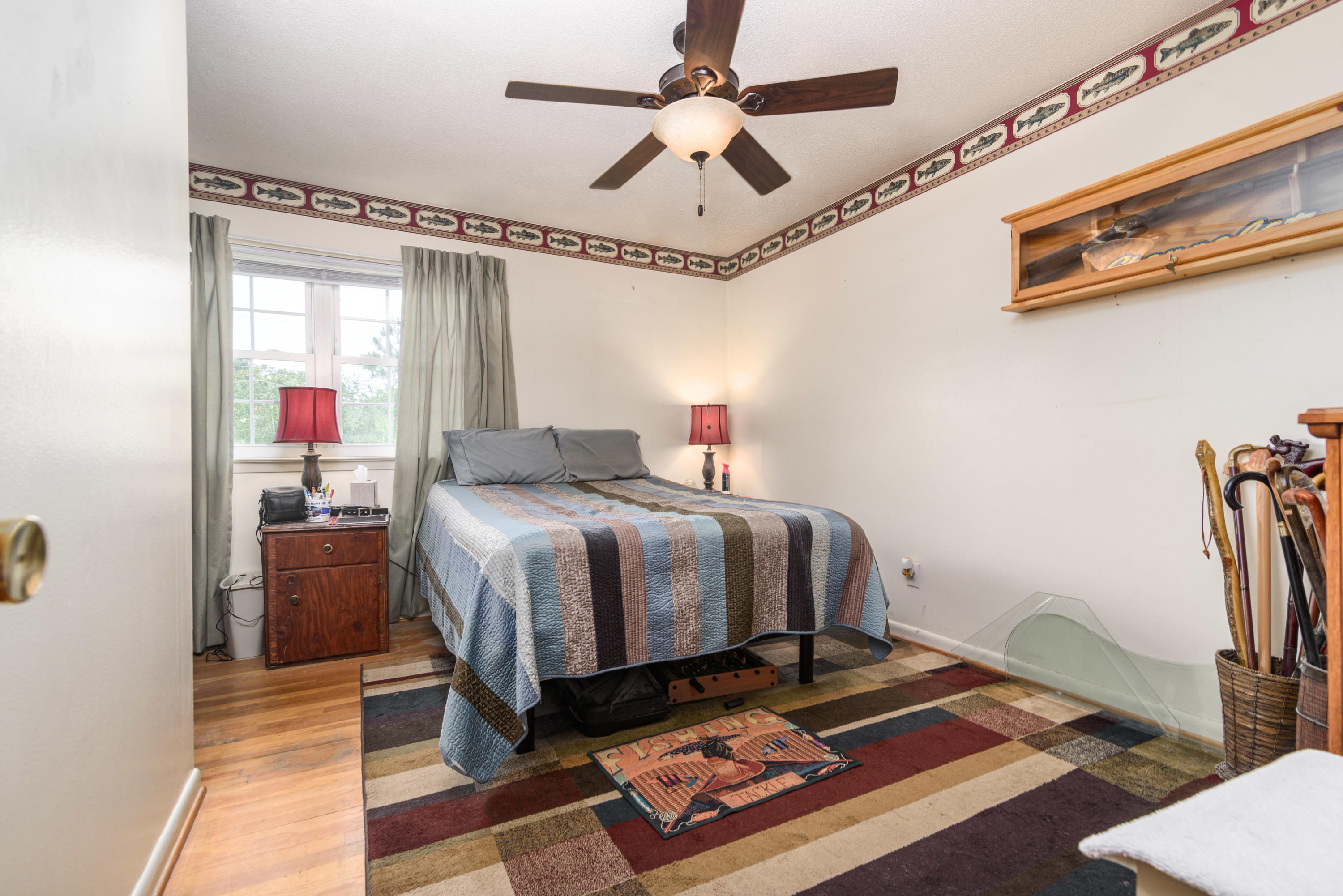 COUNTRY CLUB ESTATES 1ST ADDN - Residential