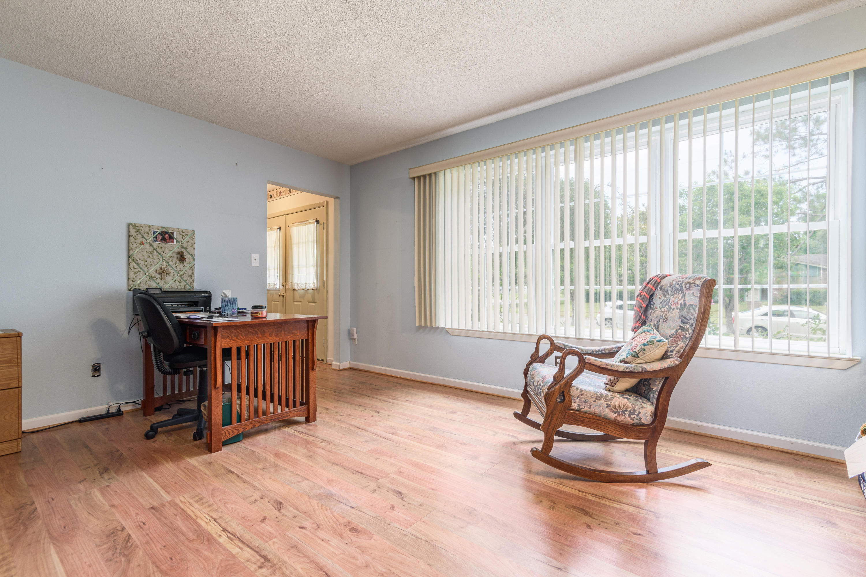 COUNTRY CLUB ESTATES 1ST ADDN - Residential