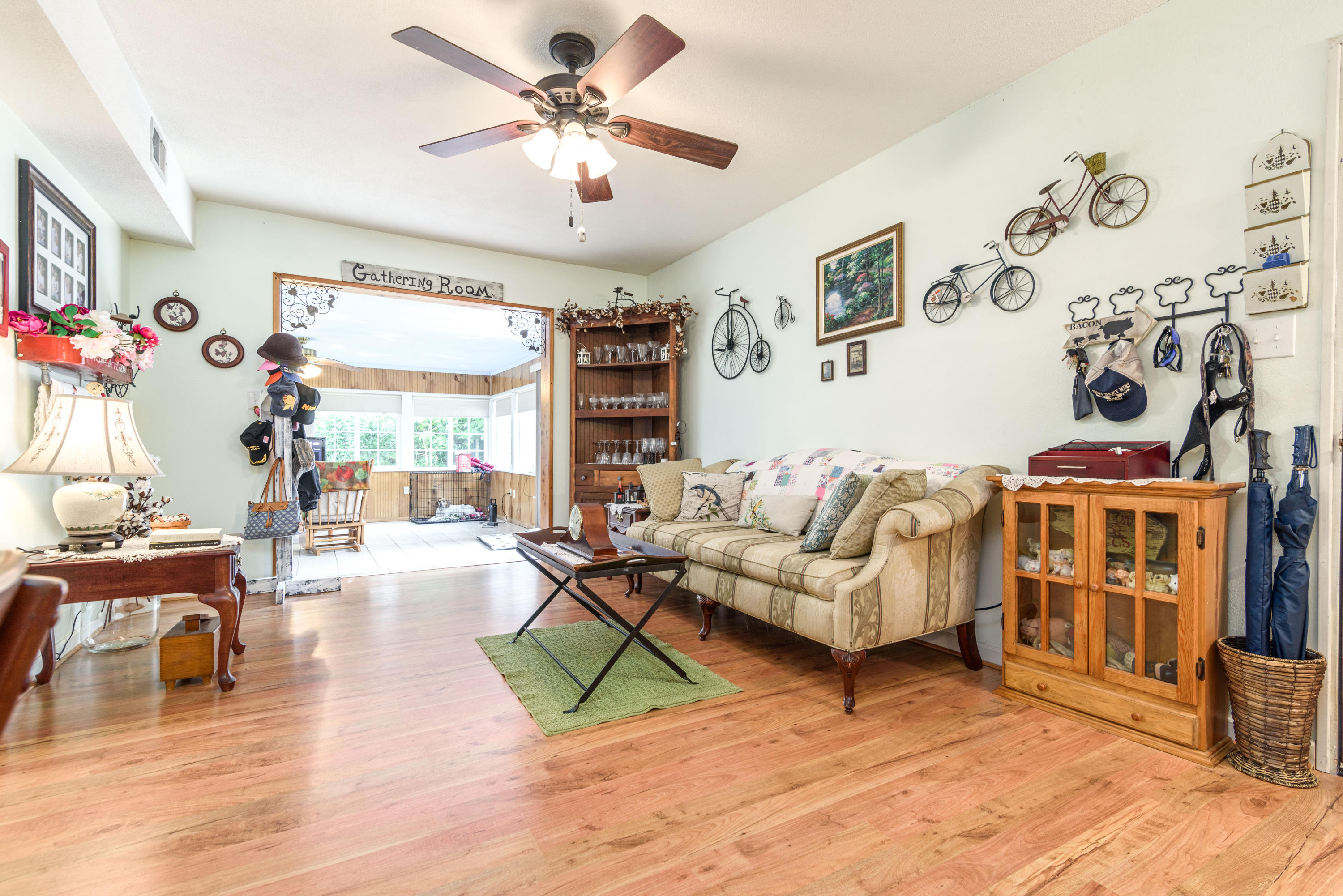 COUNTRY CLUB ESTATES 1ST ADDN - Residential